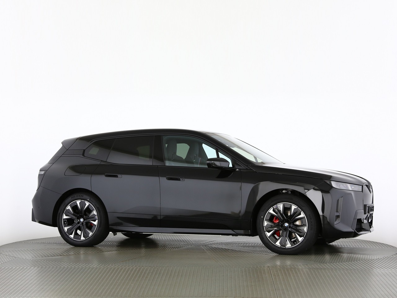 BMW iX xDrive45 M Sport Pro-image-17