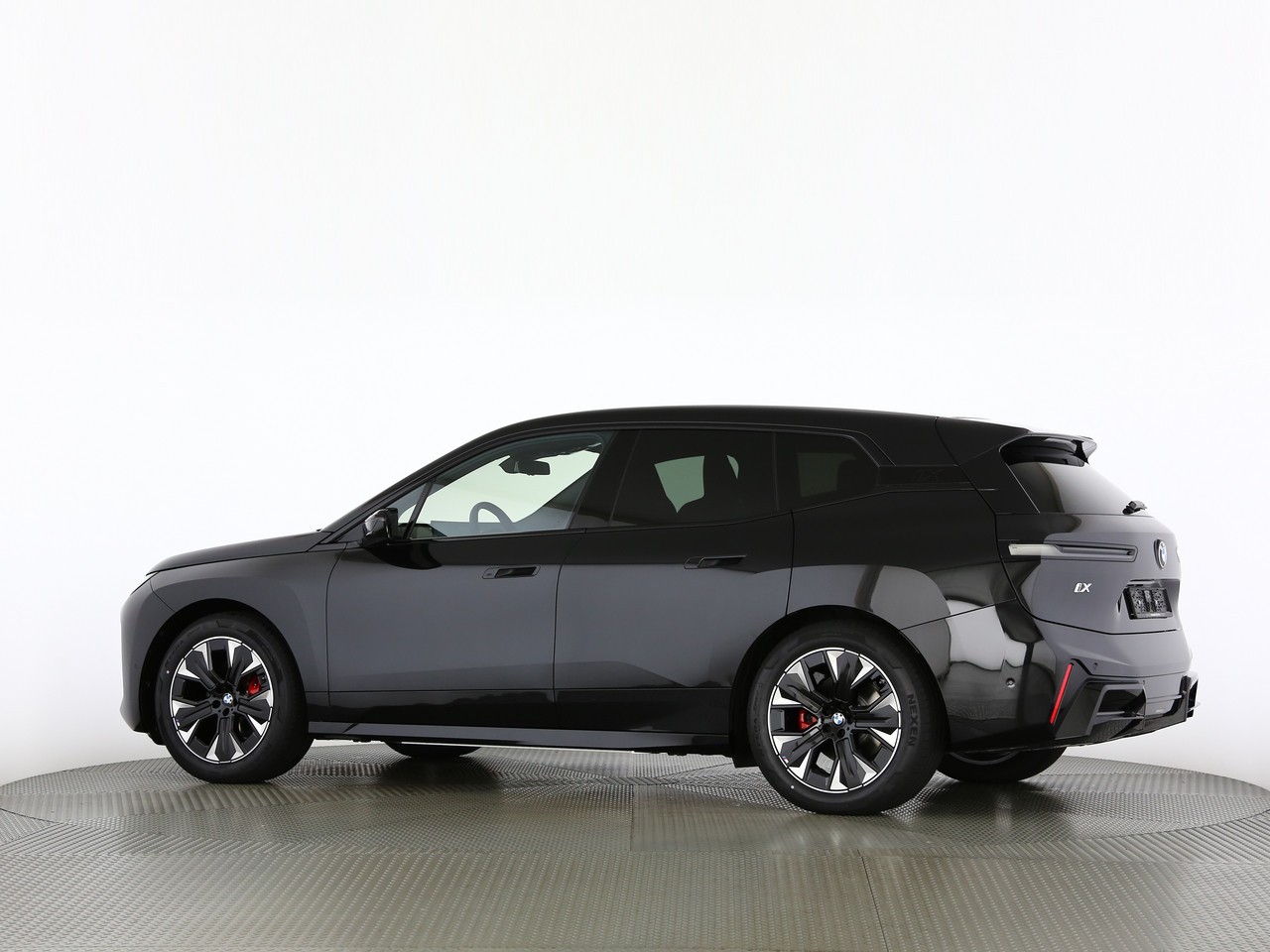 BMW iX xDrive45 M Sport Pro-image-7