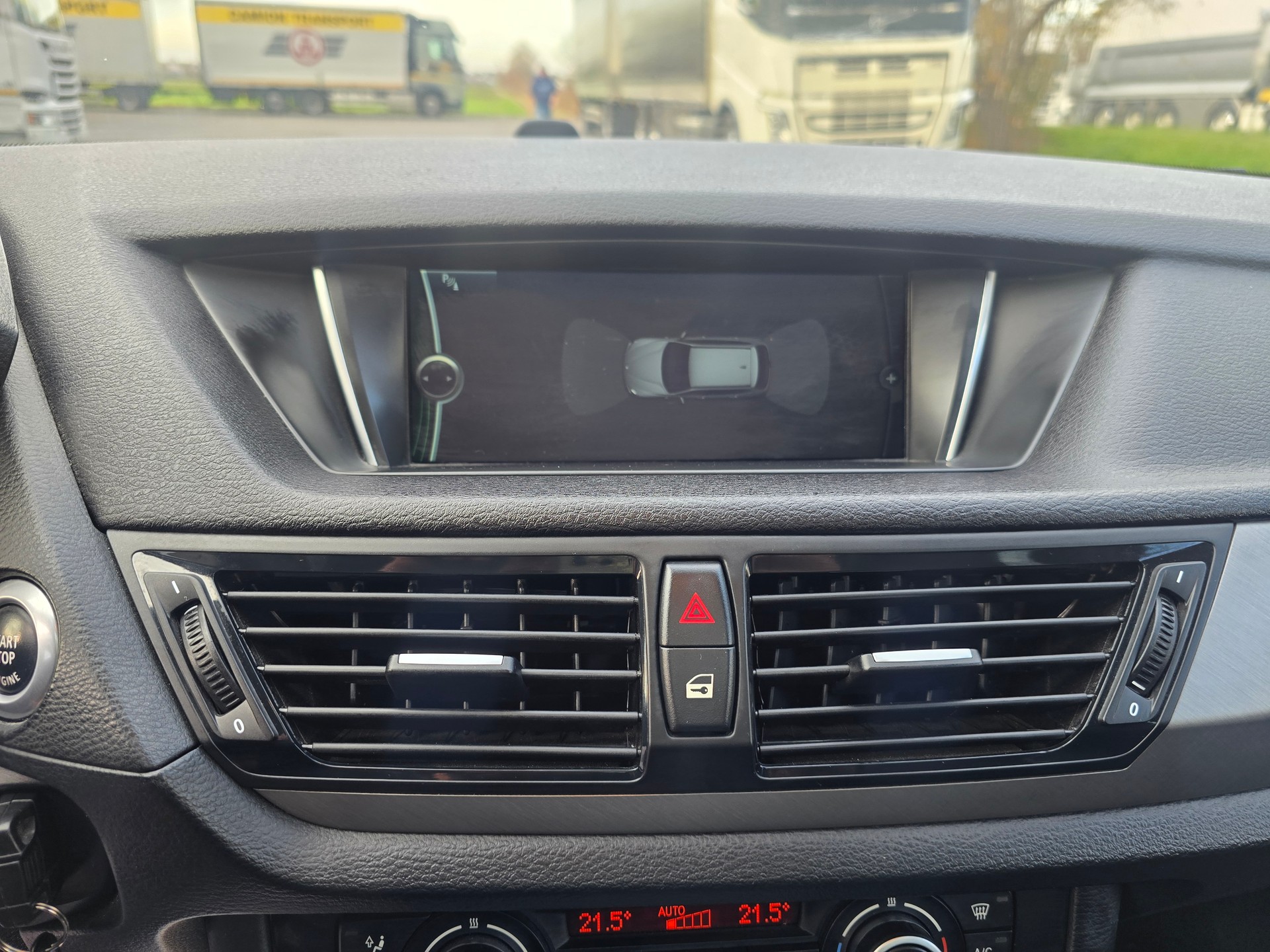 BMW X1 xDrive 20d xLine Steptronic M-Paket-image-23