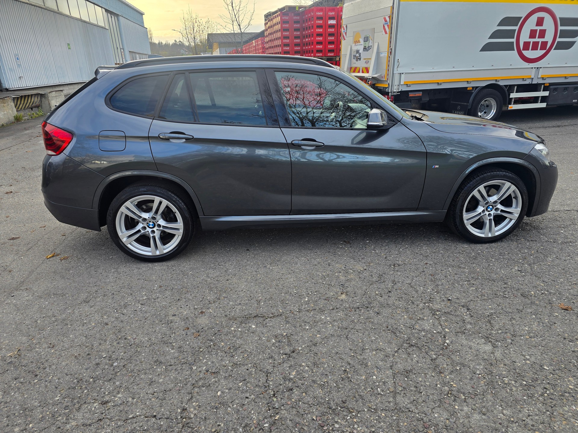 BMW X1 xDrive 20d xLine Steptronic M-Paket-image-8