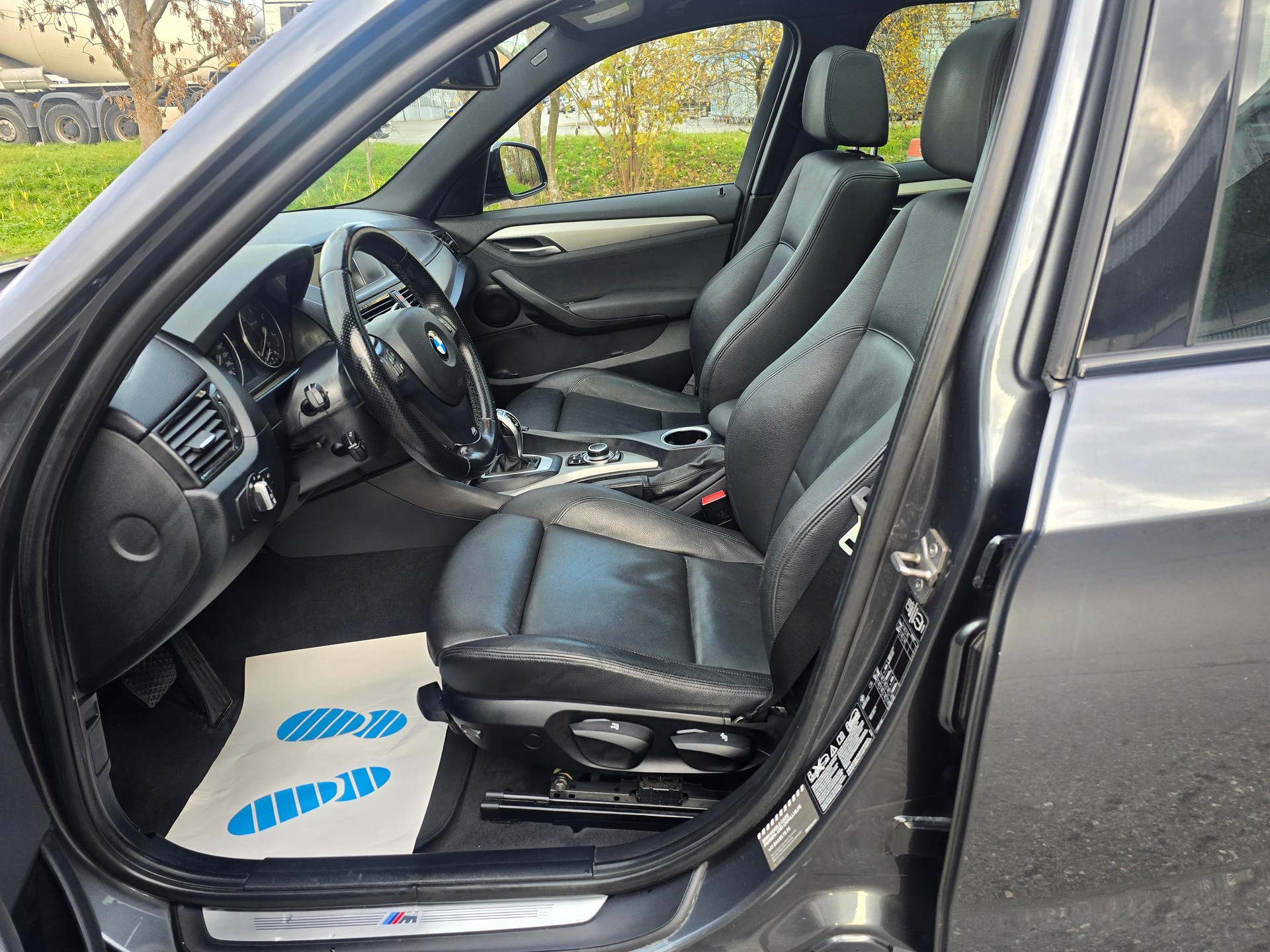 BMW X1 xDrive 20d xLine Steptronic M-Paket-image-12