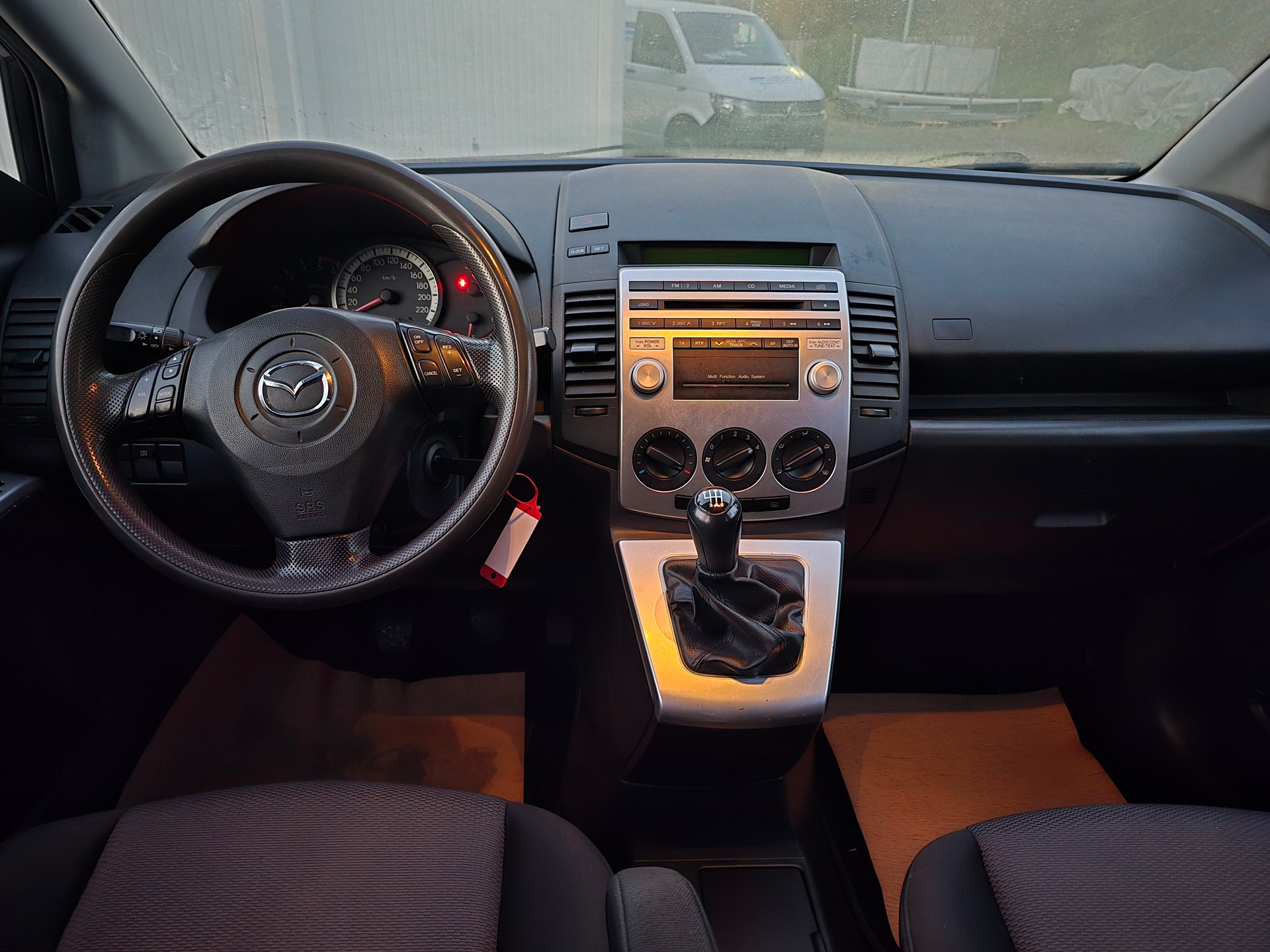 MAZDA 5 2.0d 16V Exclusive-image-11