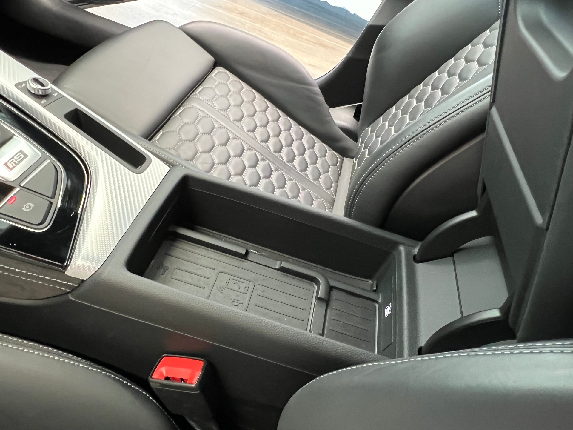 AUDI RS4 Avant quattro tiptronic-image-30