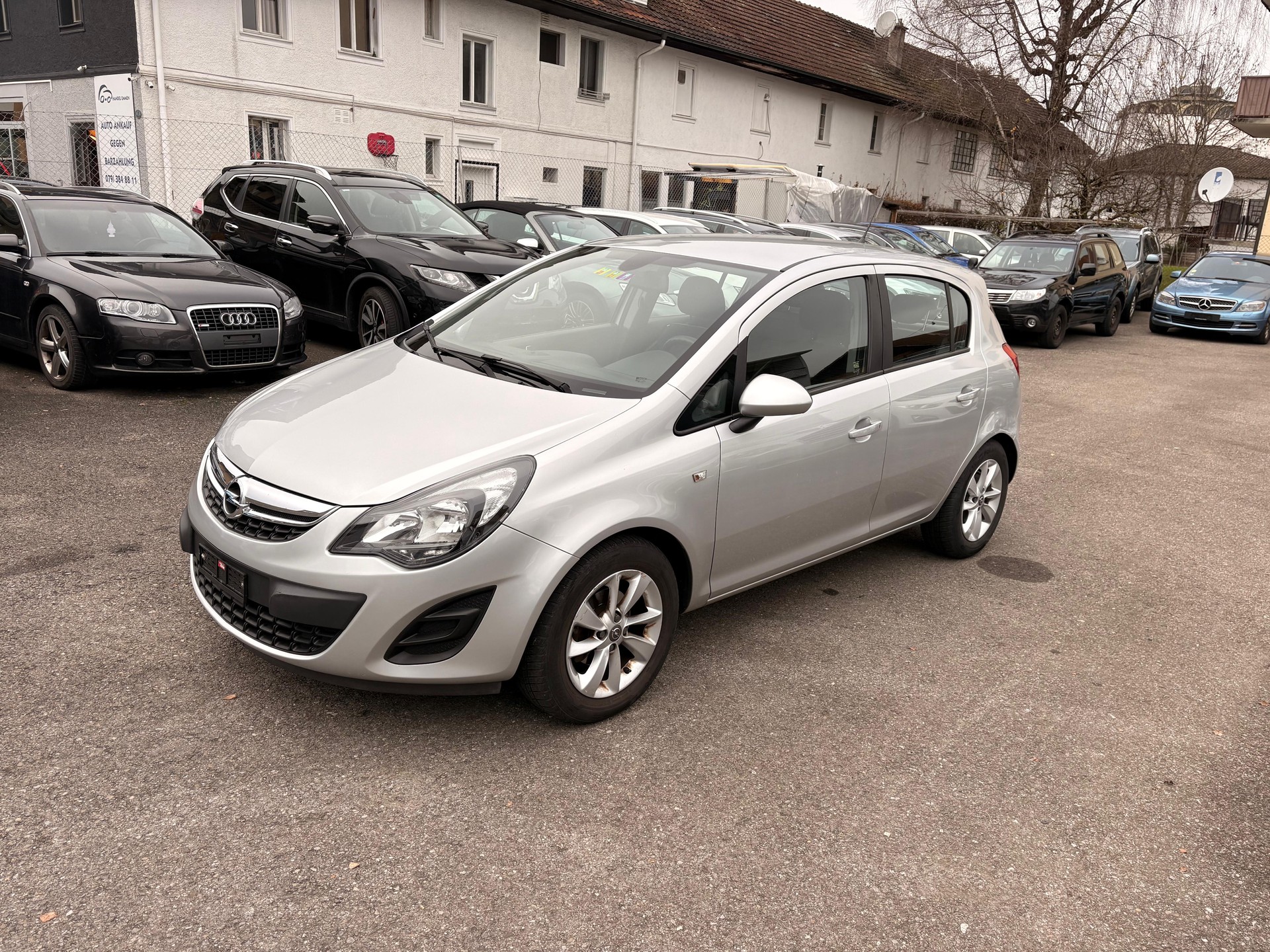 OPEL Corsa 1.2 TP Color Edition-image-0