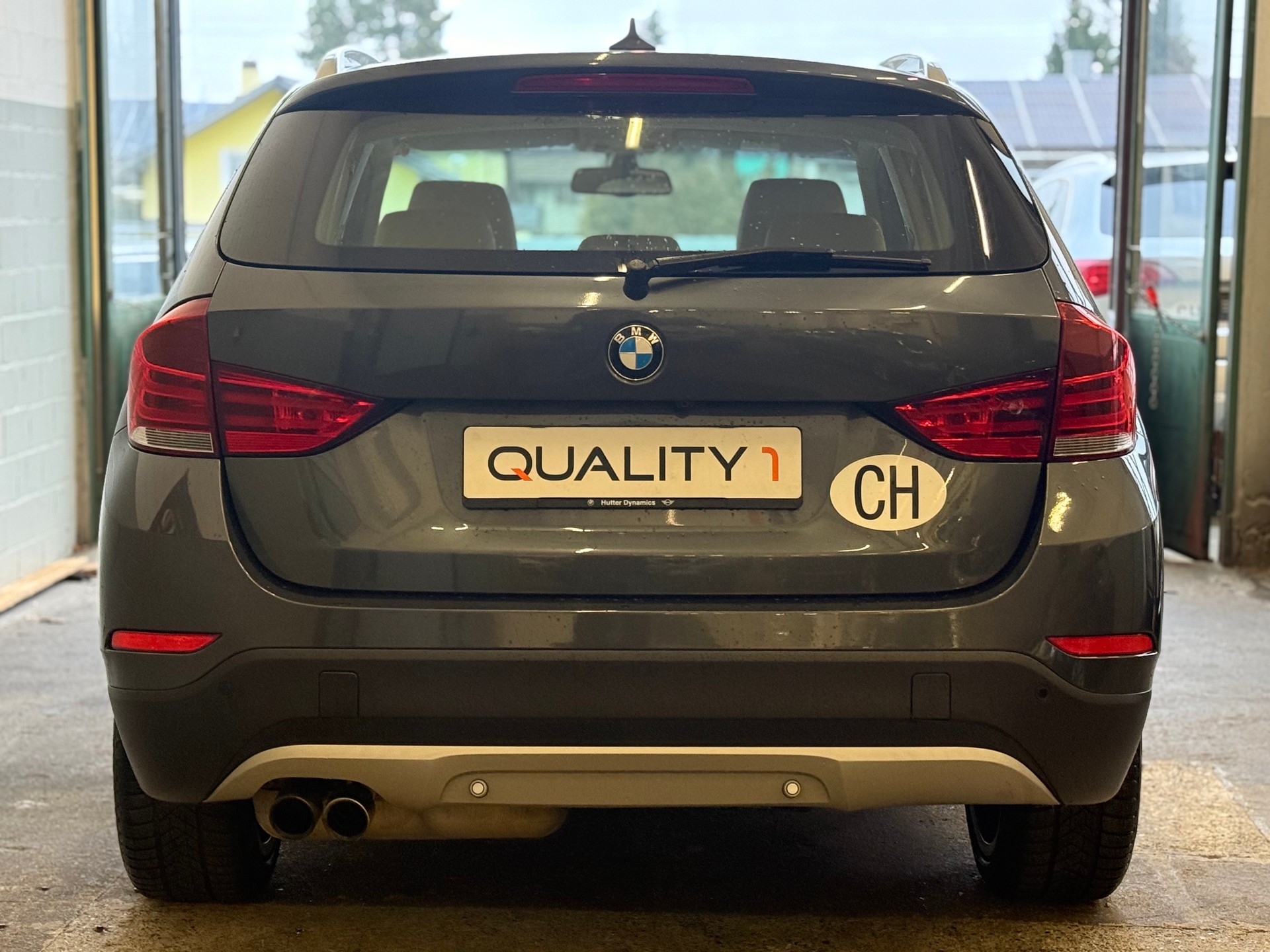 BMW X1 xDrive 28i Steptronic-image-3