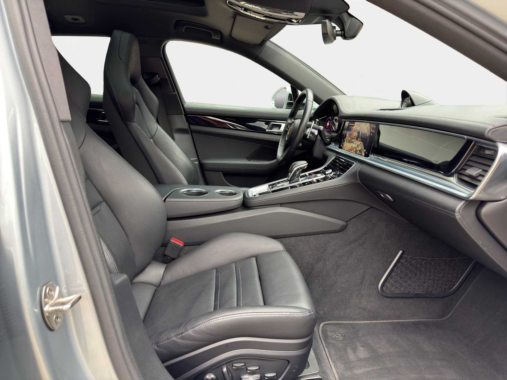 PORSCHE Panamera 4S E-Hybrid Sport Turismo PDK-image-10
