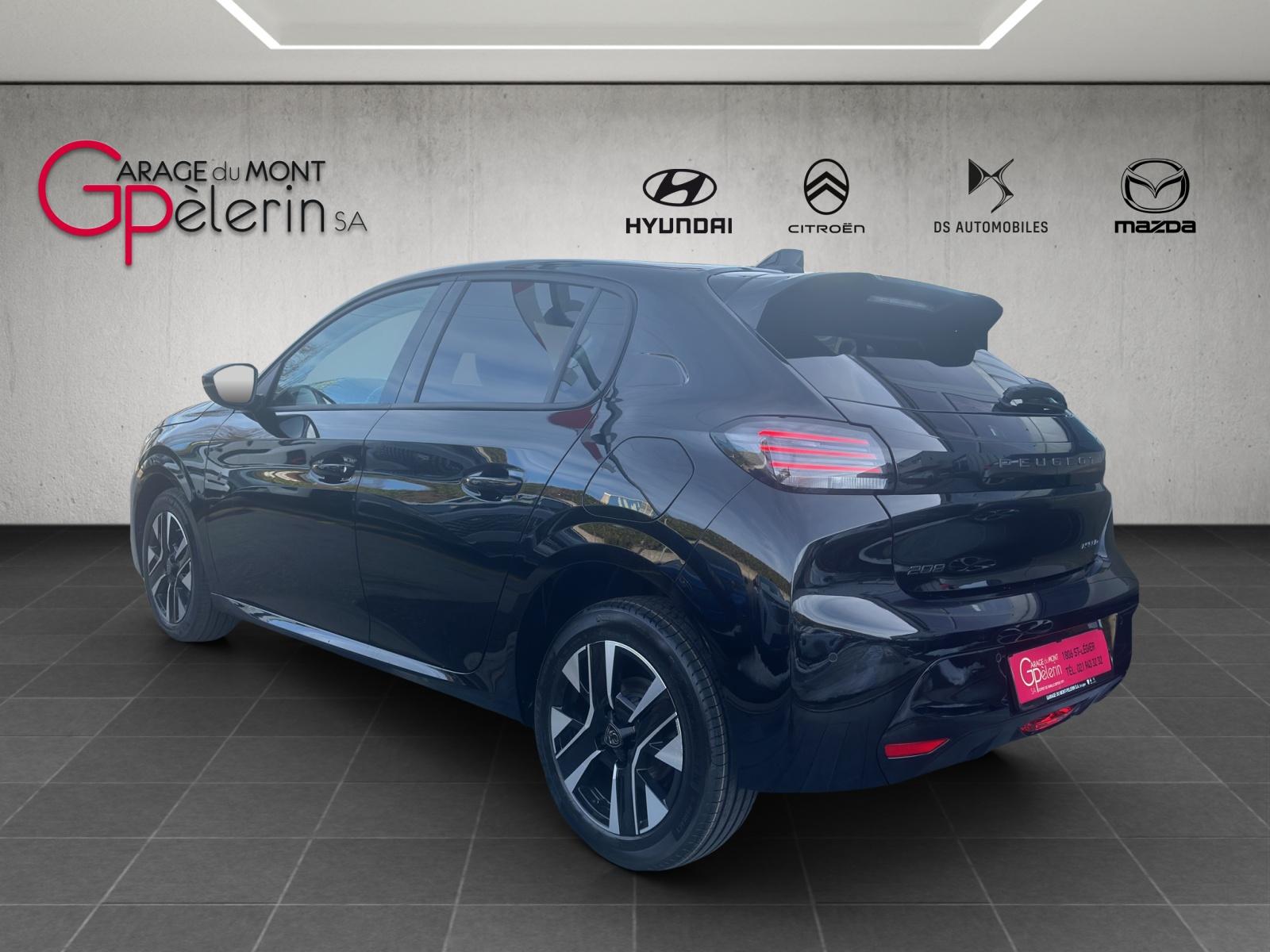 PEUGEOT 208 1.2 Hybrid 110 Allure Premium-showroom-element-1