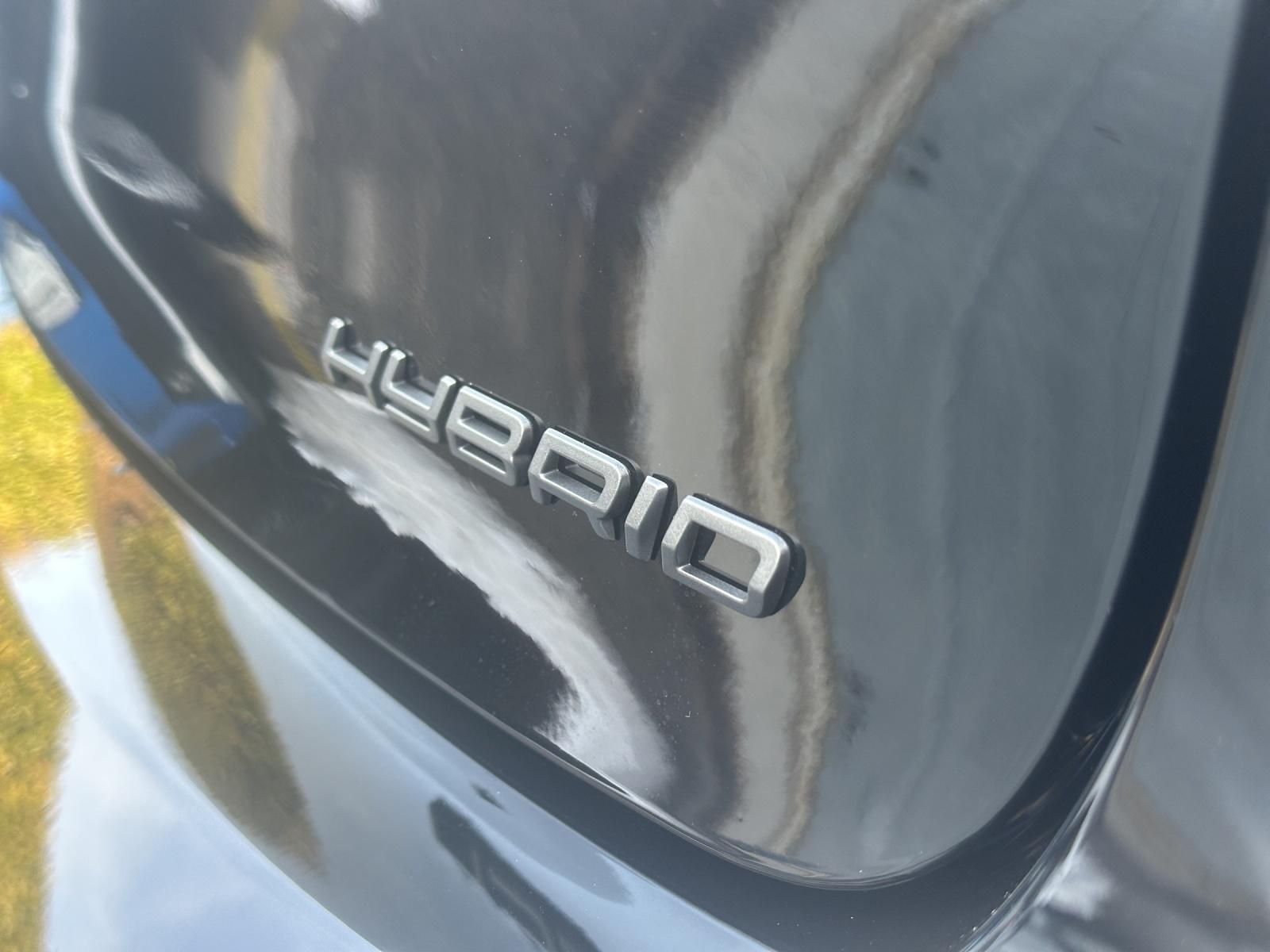 PEUGEOT 208 1.2 Hybrid 110 Allure Premium-image-23