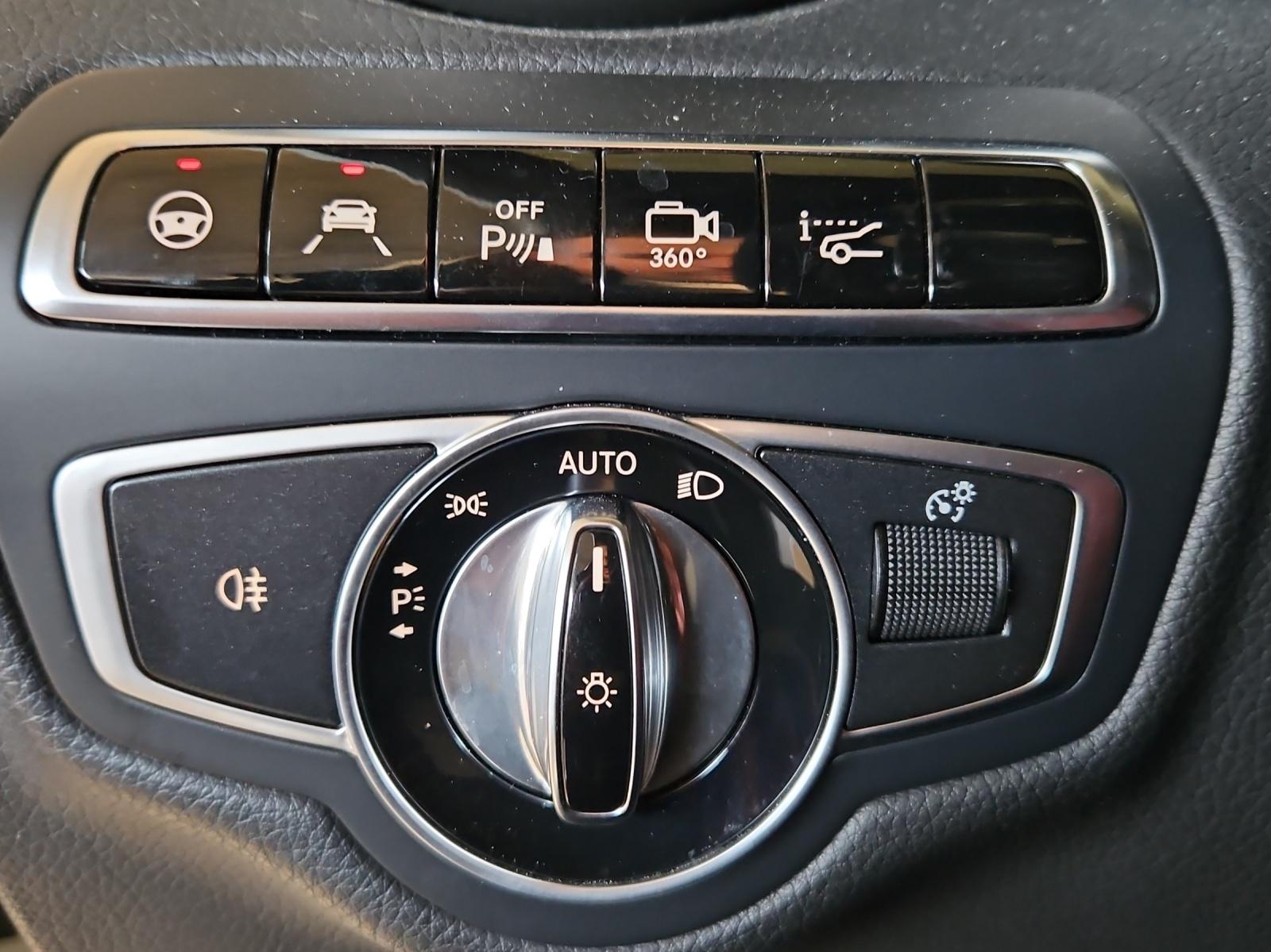 MERCEDES-BENZ C 63 S AMG Kombi-image-13