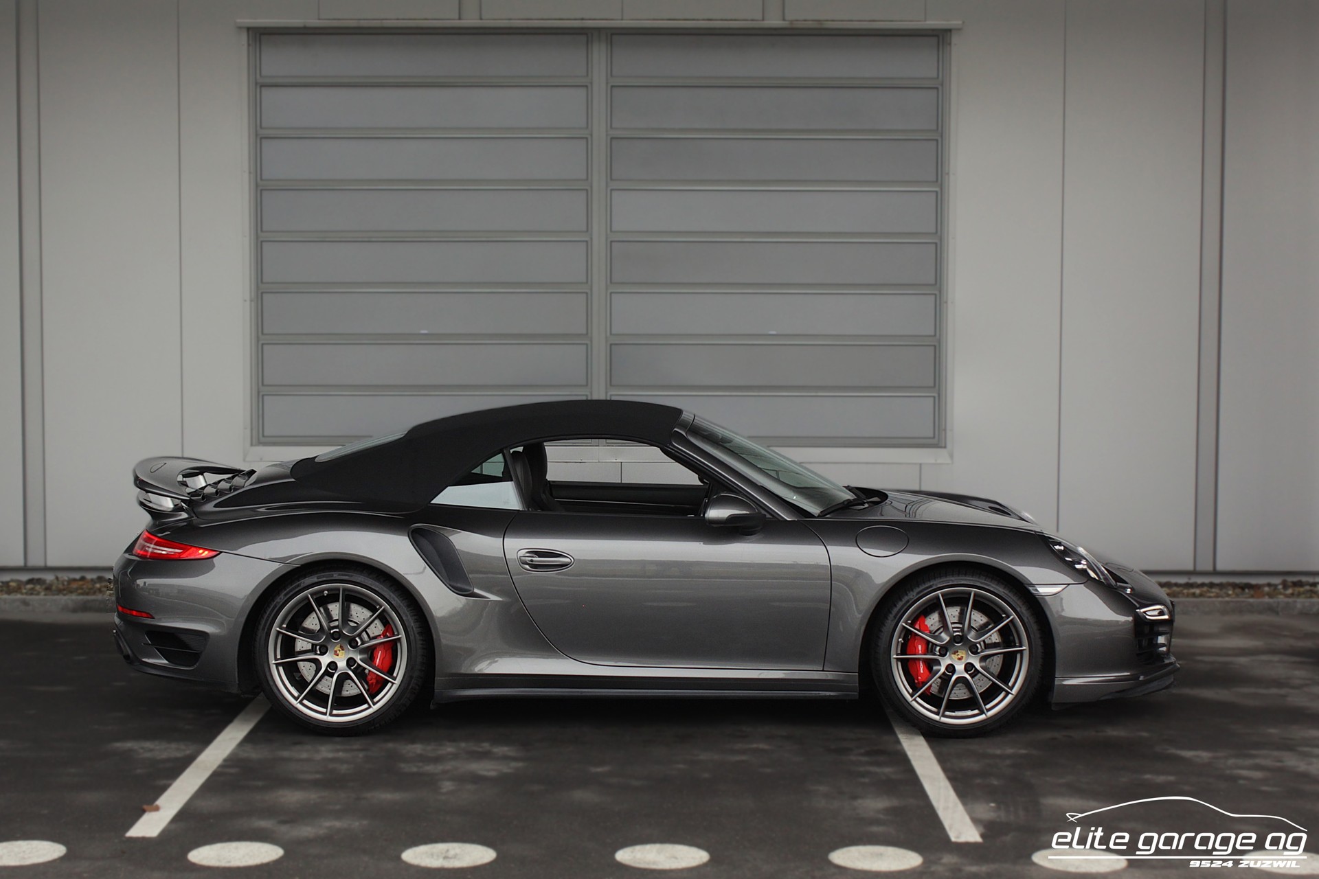 PORSCHE 911 Turbo Cabrio PDK-image-5