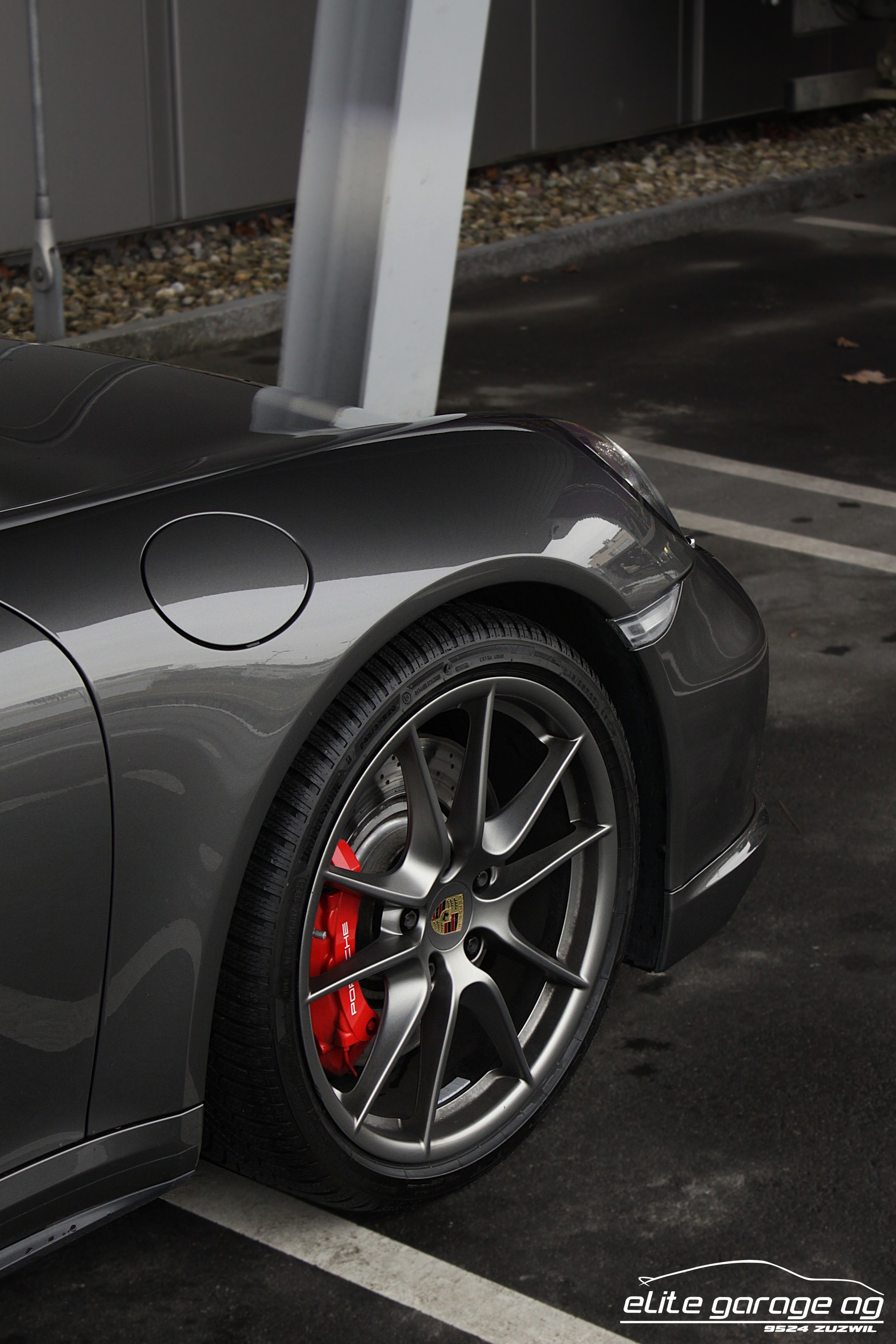 PORSCHE 911 Turbo Cabrio PDK-image-9