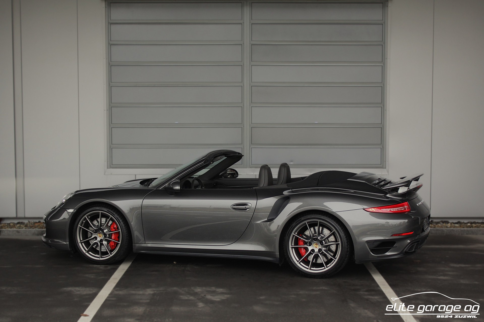 PORSCHE 911 Turbo Cabrio PDK-image-2