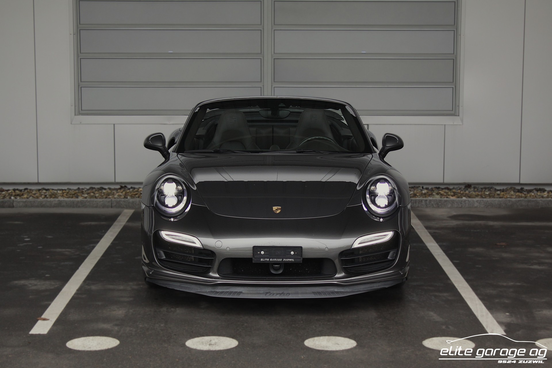 PORSCHE 911 Turbo Cabrio PDK-image-7