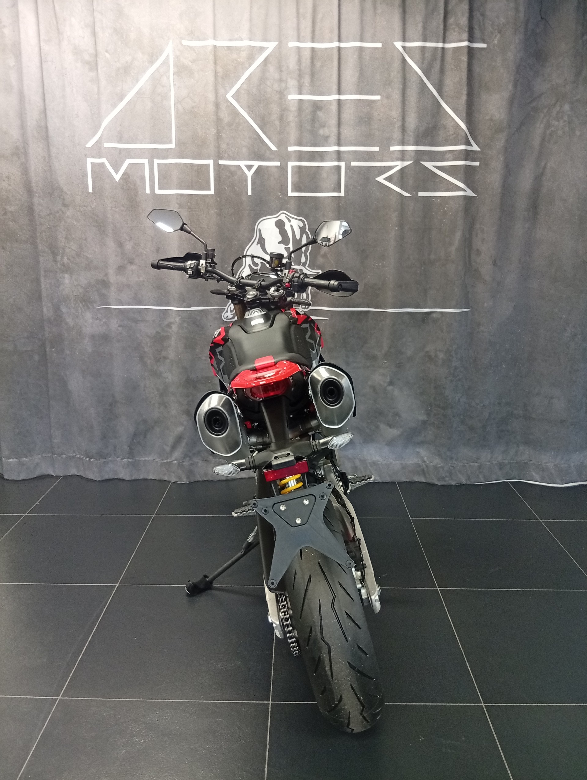 DUCATI Hypermotard 698 Mono RVE-image-7
