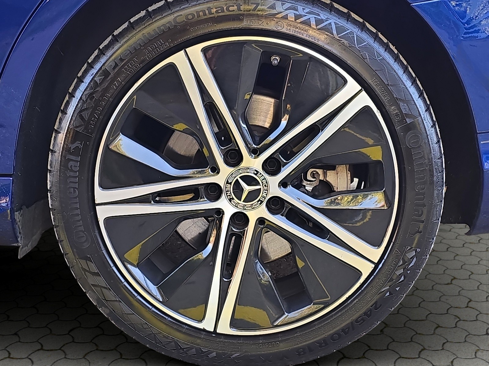MERCEDES-BENZ C 300 e T-Modell Avantgarde 9G-Tronic mit AHK-image-5