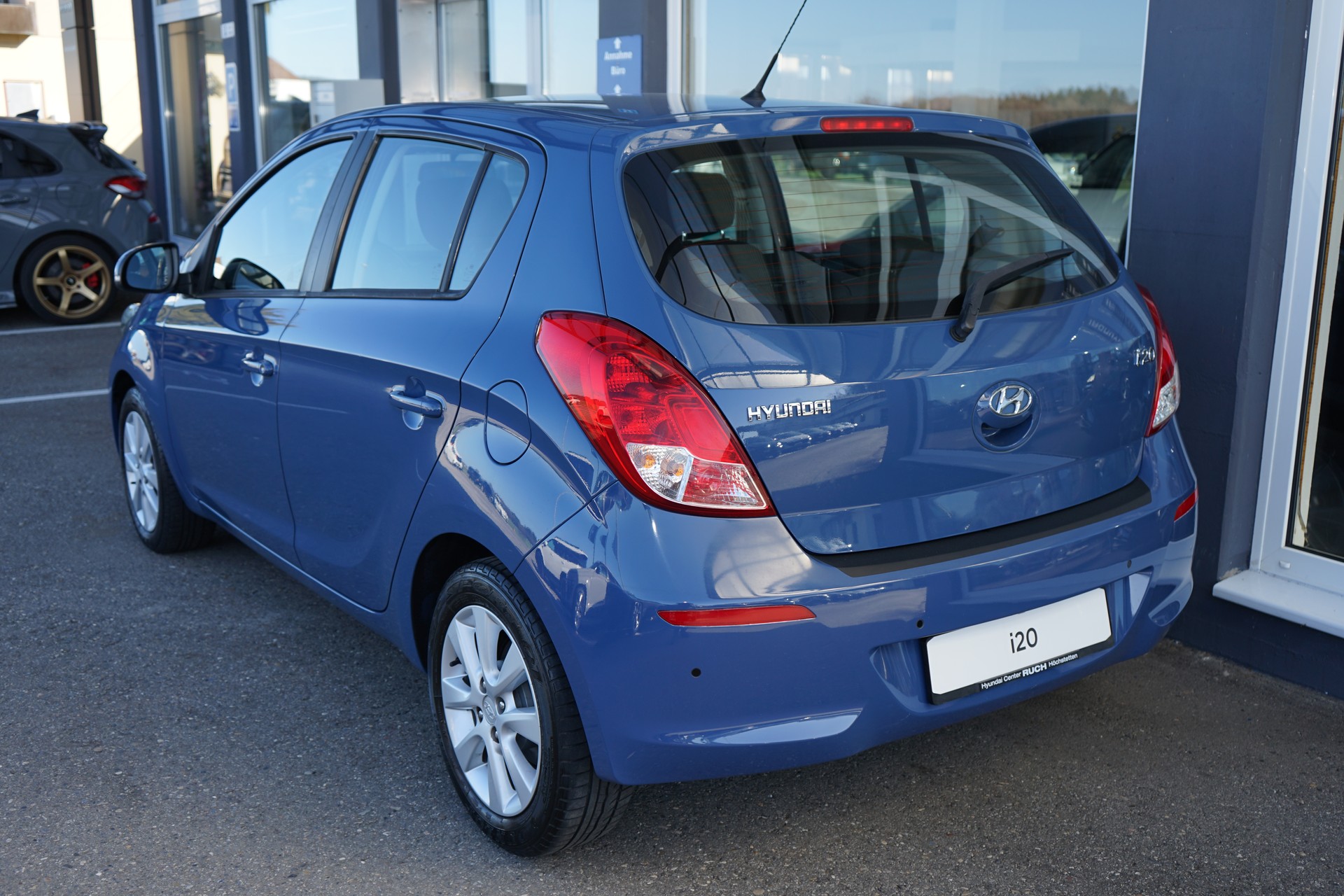 HYUNDAI i20 1.4 Style Automatic-image-6