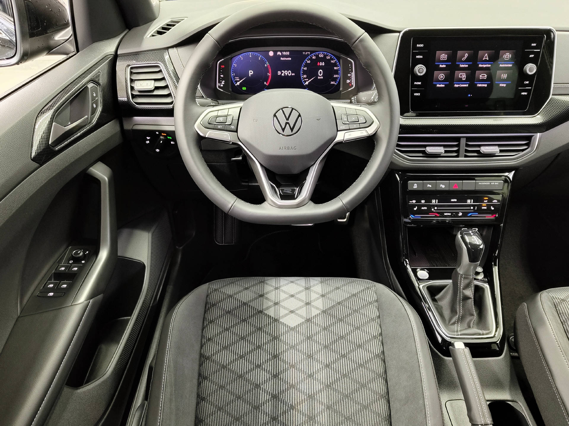 VW T-Cross 1.5 TSI R-Line DSG-image-4
