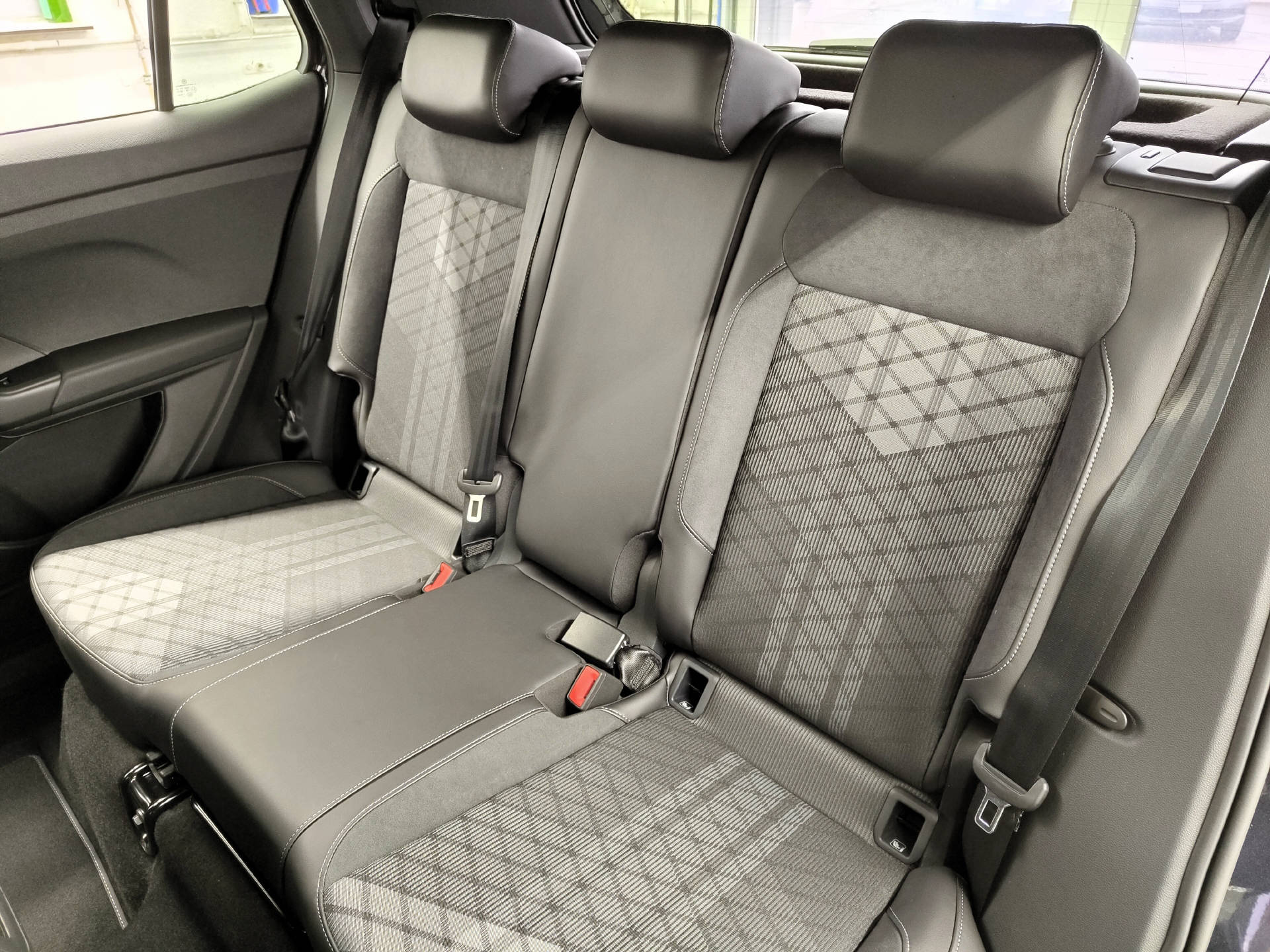 VW T-Cross 1.5 TSI R-Line DSG-image-6