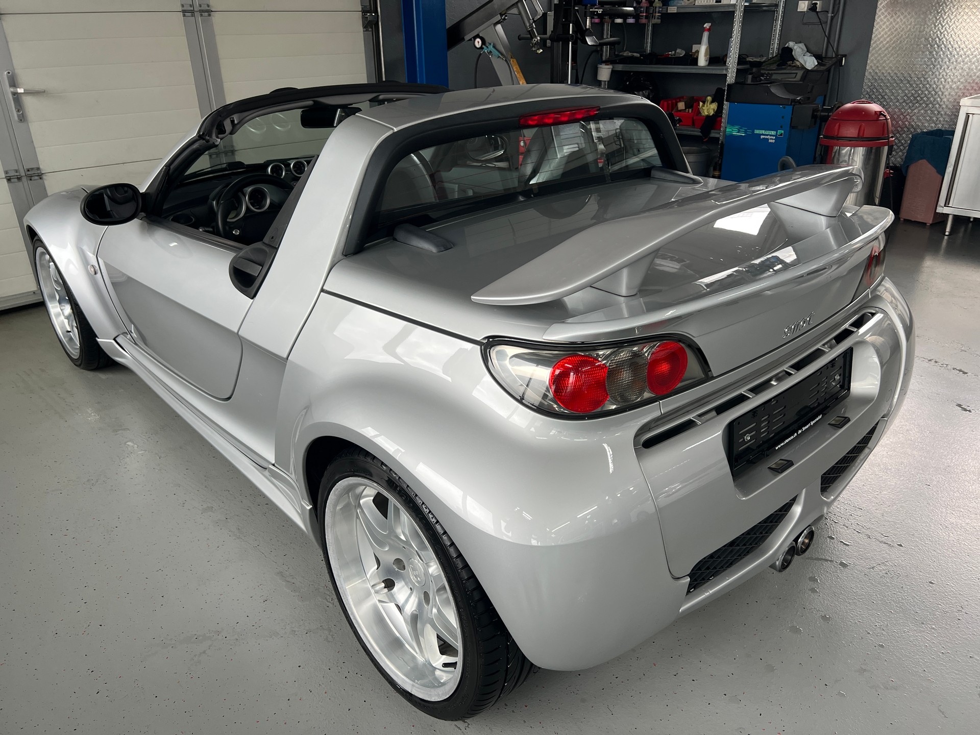 SMART roadster brabus-image-3