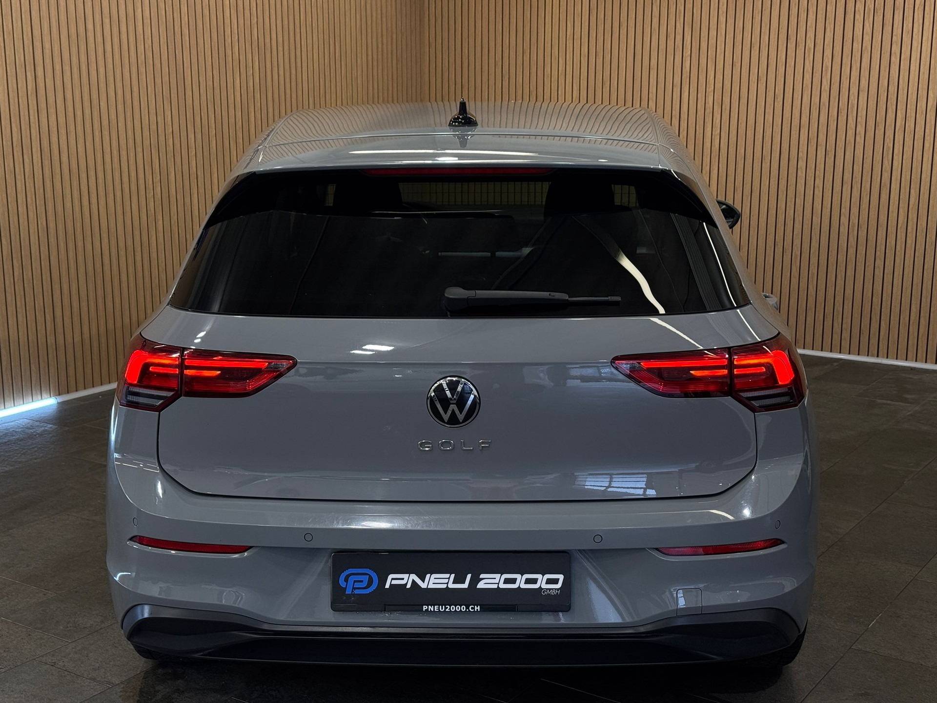 VW Golf 2.0 TDI Style DSG-image-3