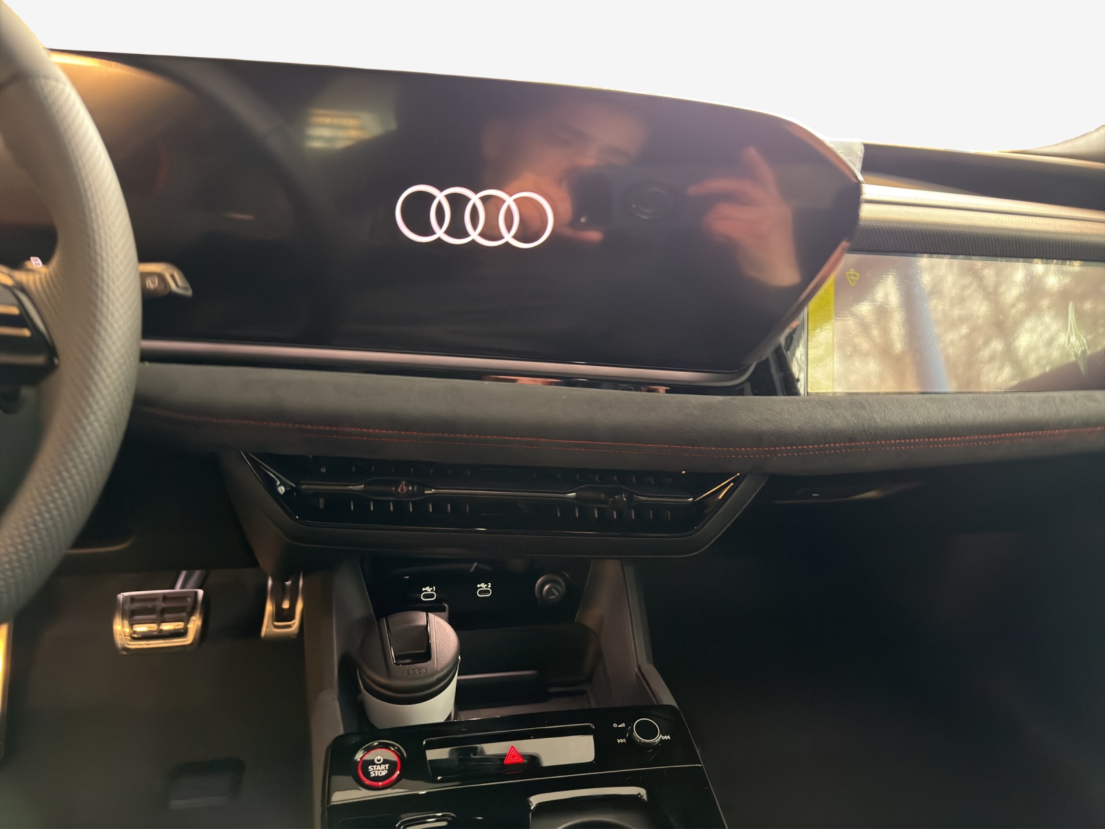 AUDI A6 Avant e-tron quattro-image-10