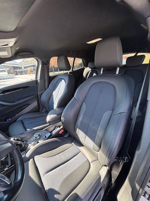 BMW X2 xDrive 20i-image-5