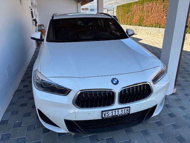 BMW X2 xDrive 20i-image-9