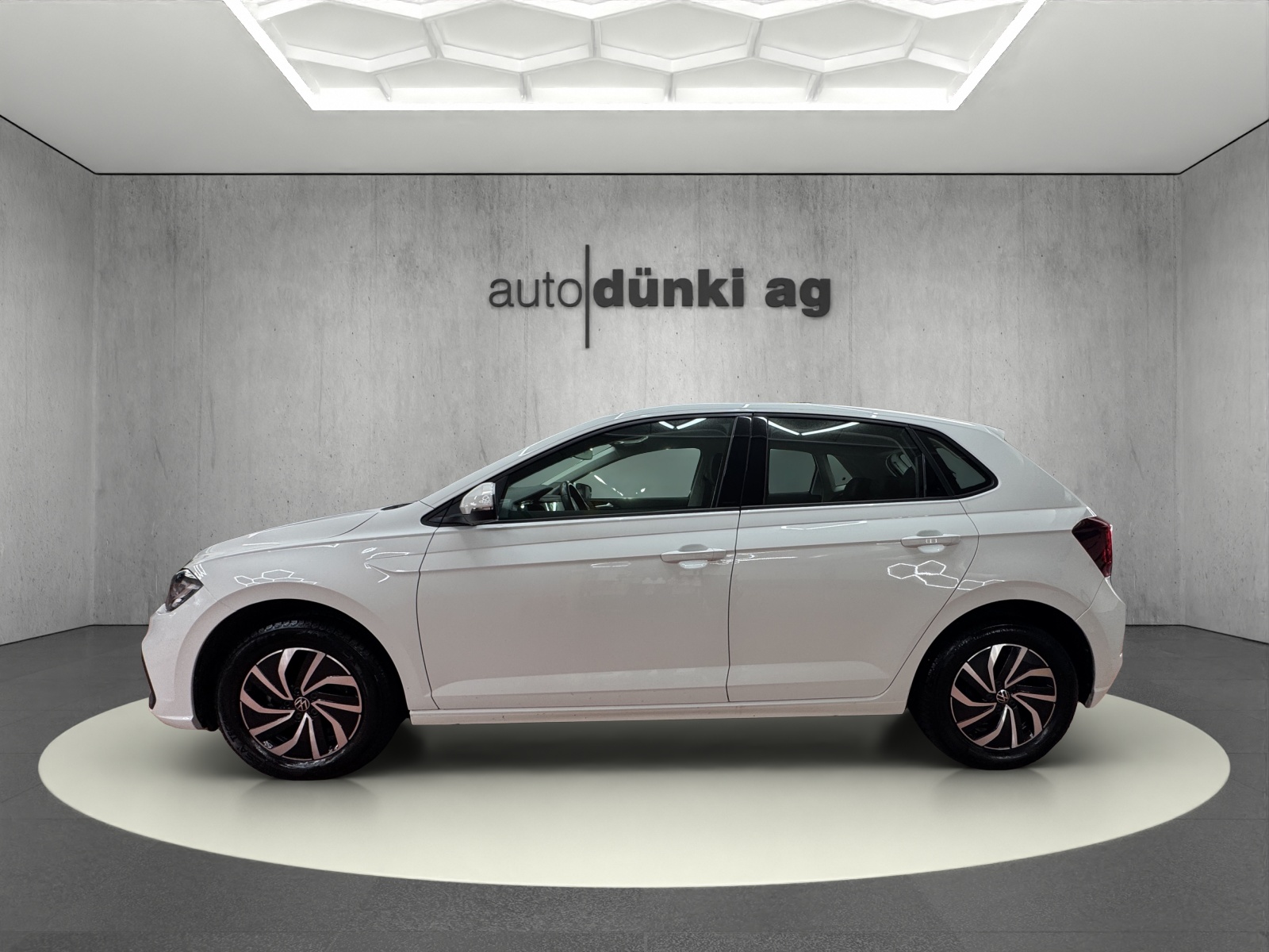 VW Polo 1.0 TSI Life DSG-image-1