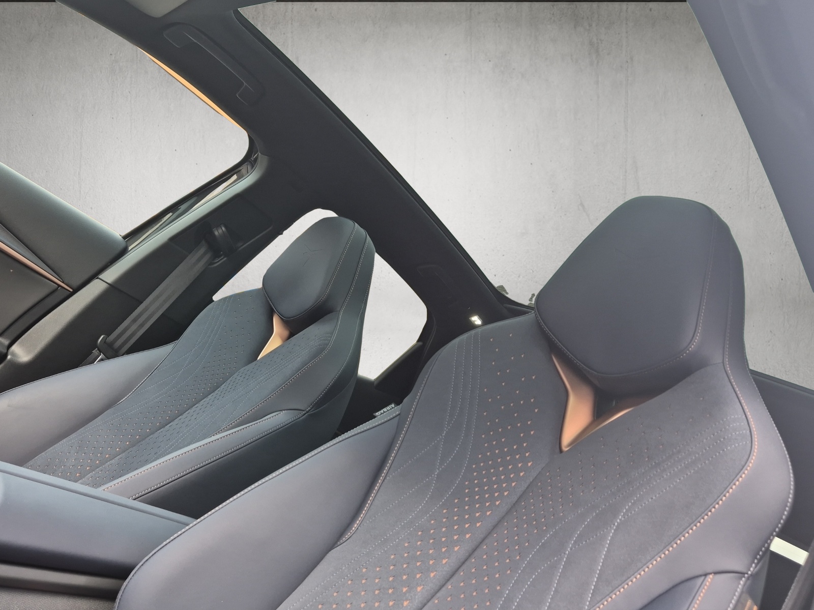 CUPRA Tavascan Type 9 77 kWh VZ Adrenaline*360°Kamera*Panoramadach*Head up Display*-image-26