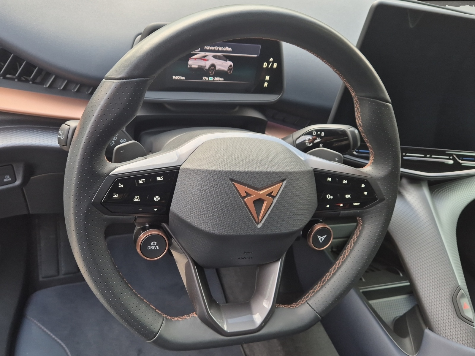 CUPRA Tavascan Type 9 77 kWh VZ Adrenaline*360°Kamera*Panoramadach*Head up Display*-image-10