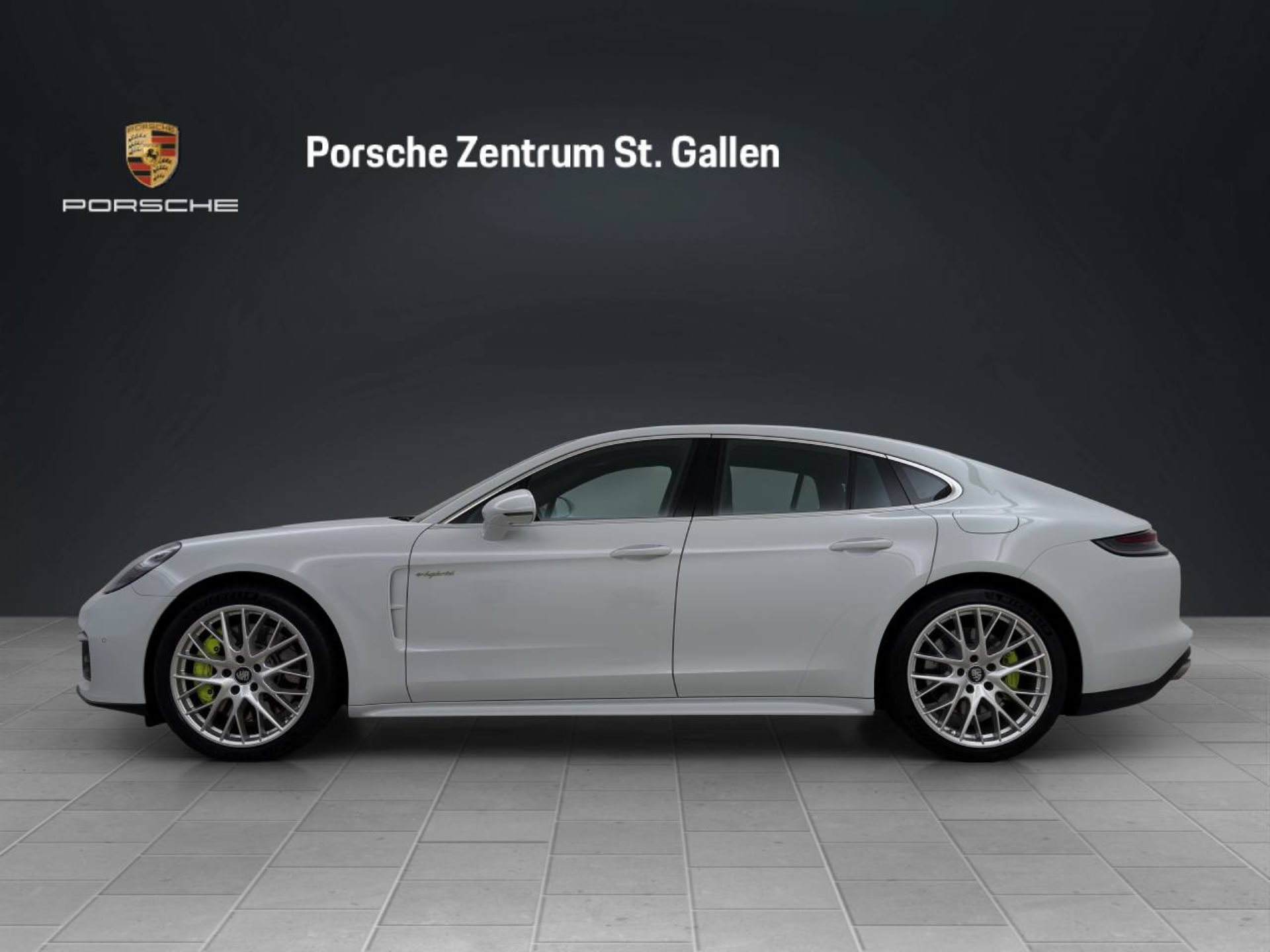 PORSCHE Panamera 4S E-Hybrid-image-1