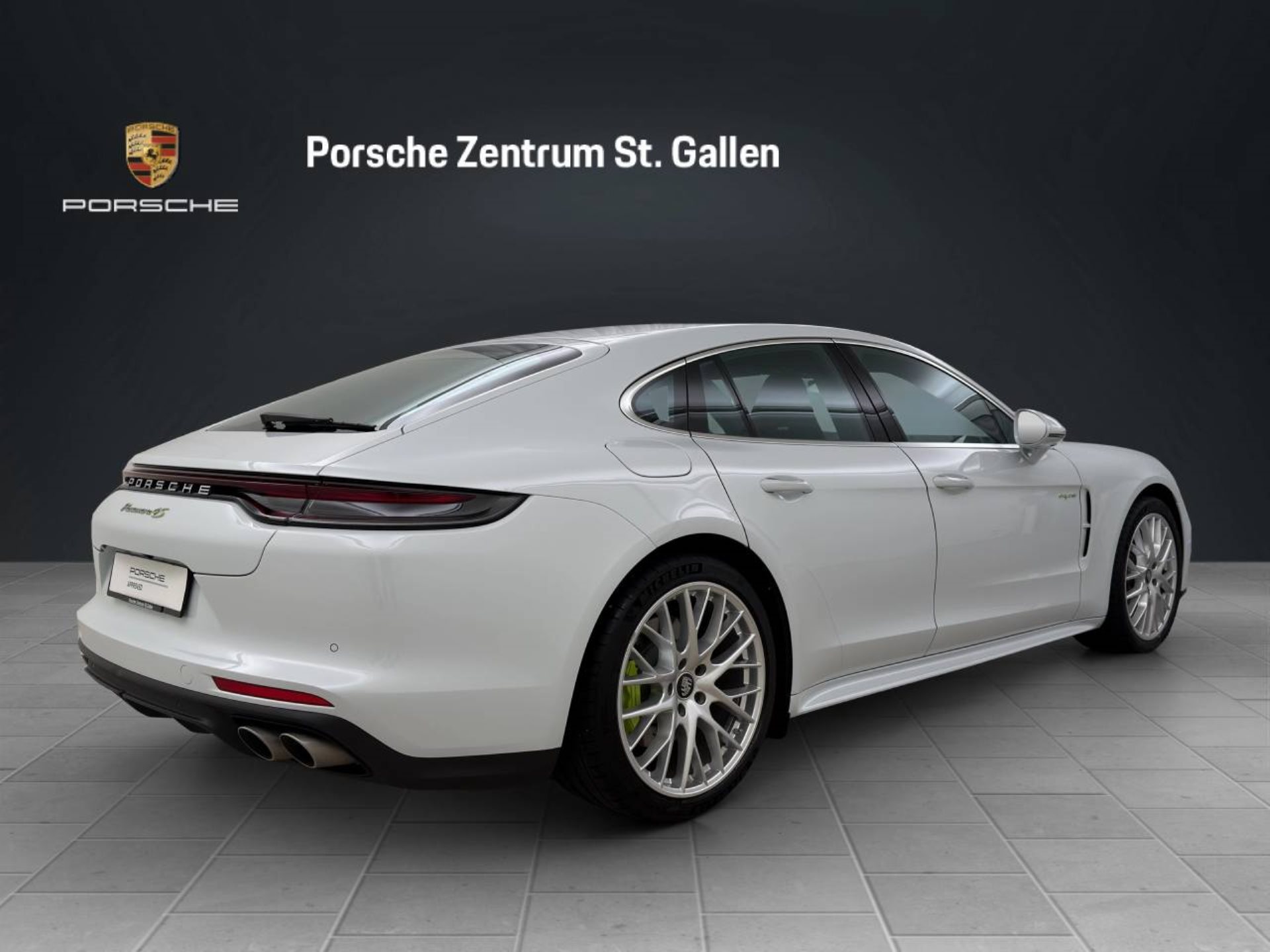 PORSCHE Panamera 4S E-Hybrid-image-6