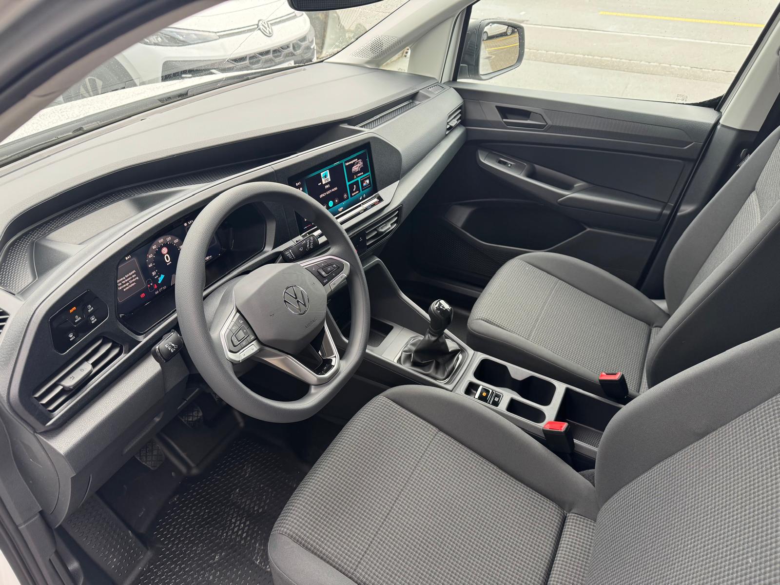 VW Caddy Cargo 1.5 TSI Entry-image-9