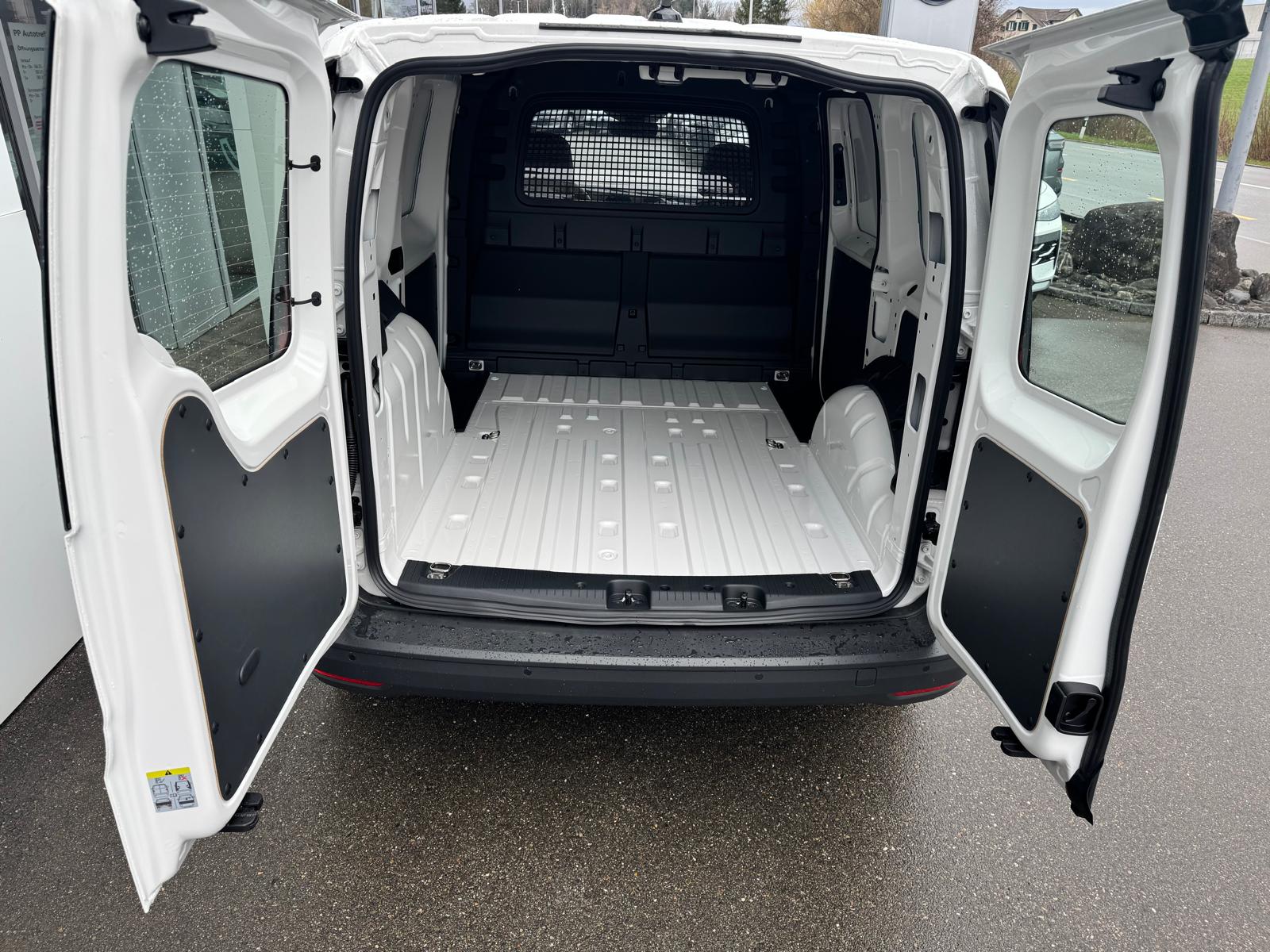 VW Caddy Cargo 1.5 TSI Entry-image-6