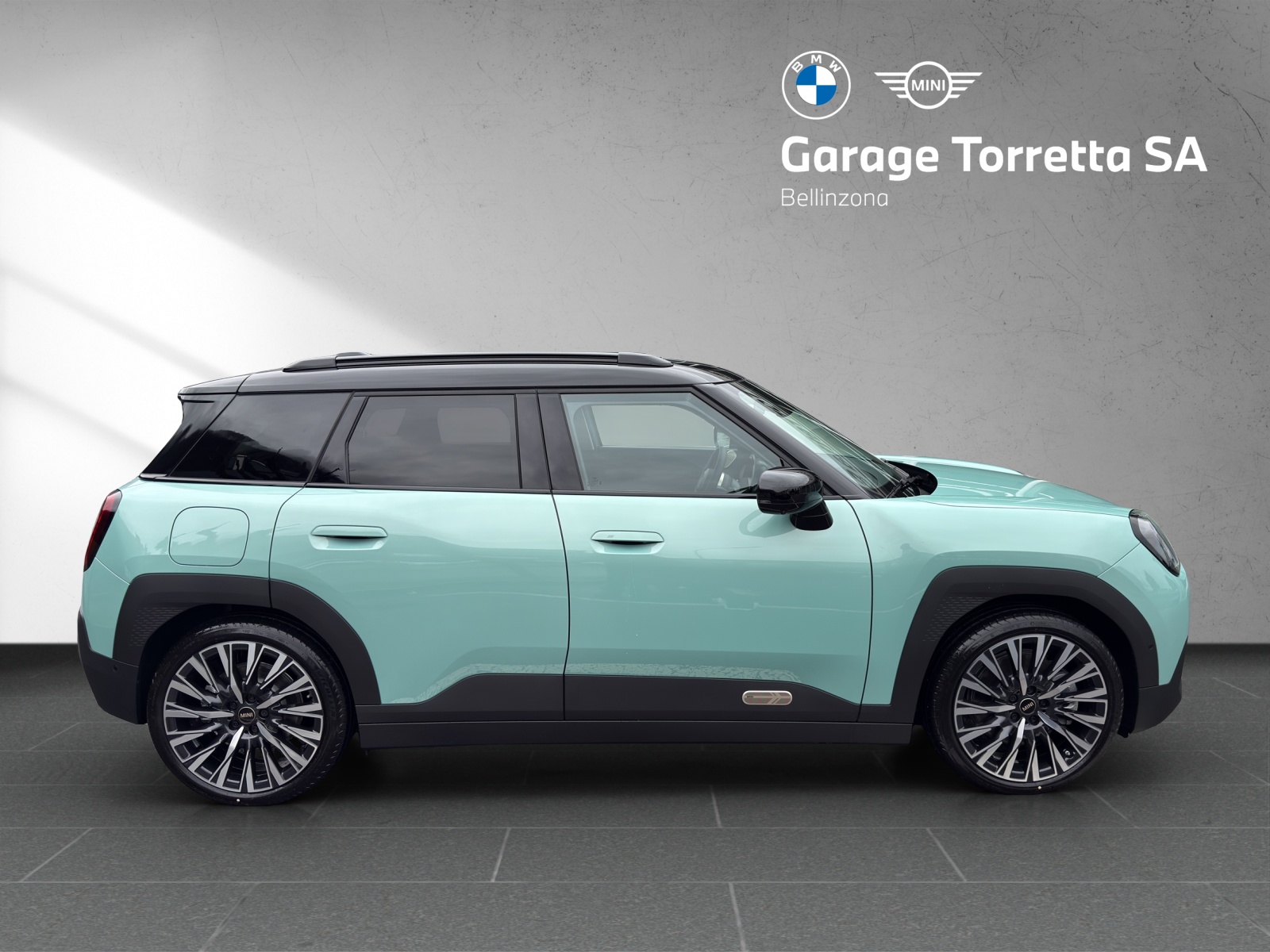 MINI Aceman SE-image-5