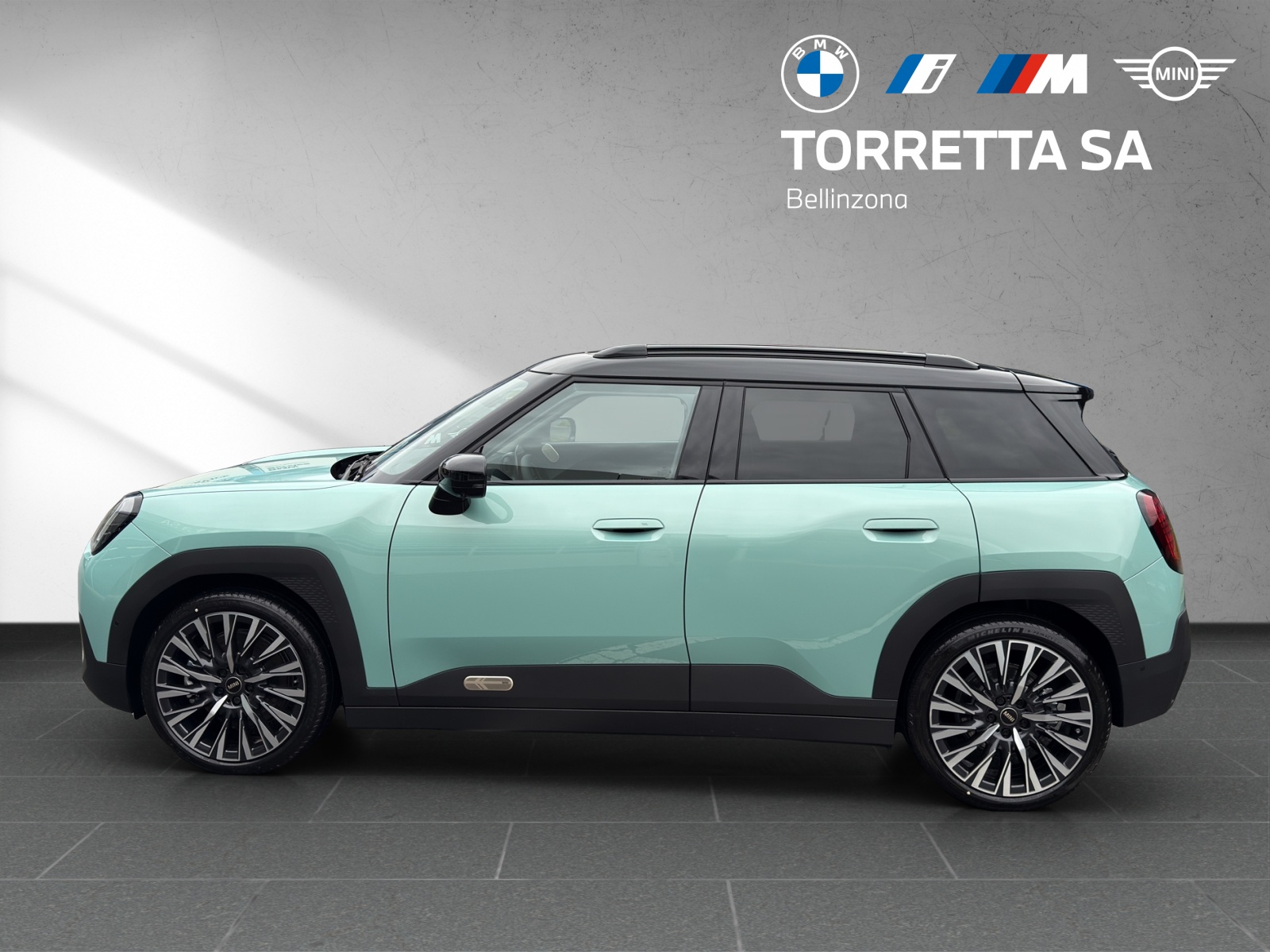 MINI Aceman SE-image-1