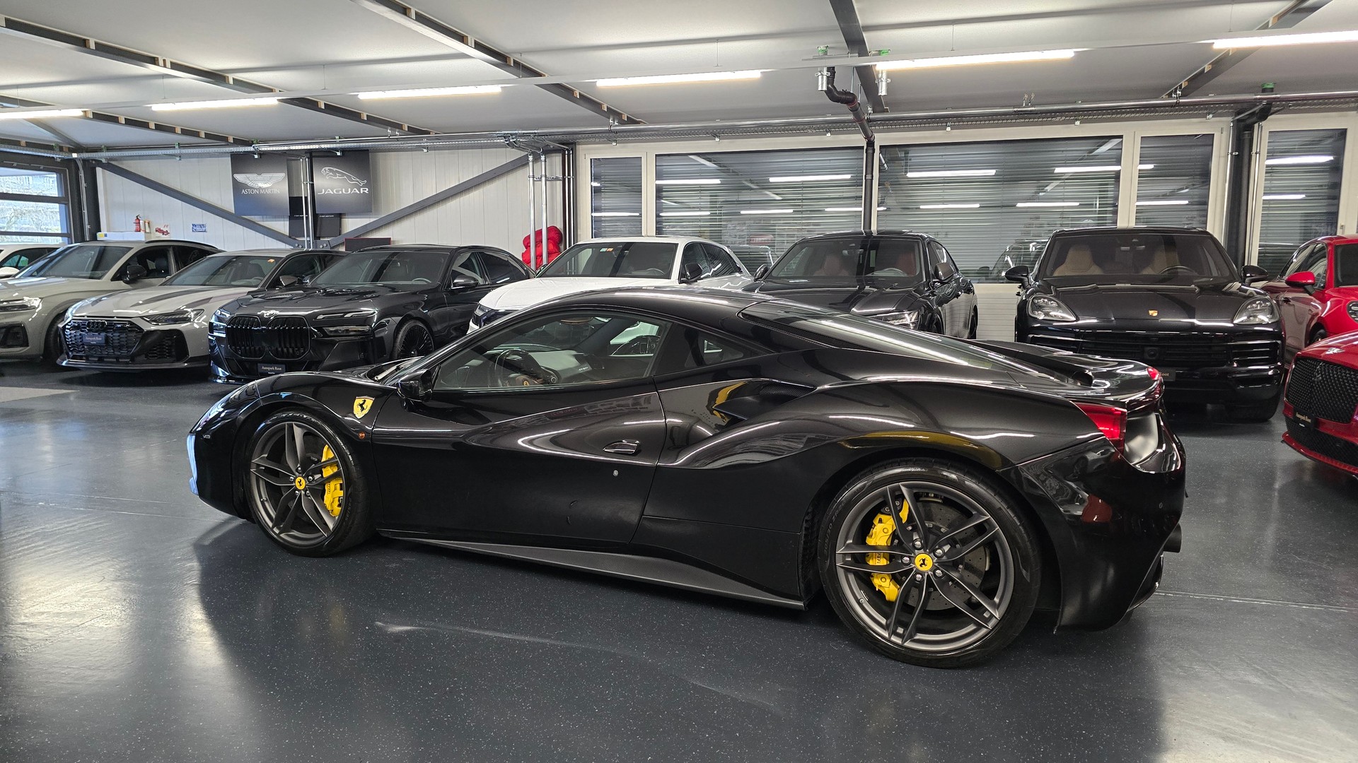 FERRARI 488 GTB 3.9 V8-image-15