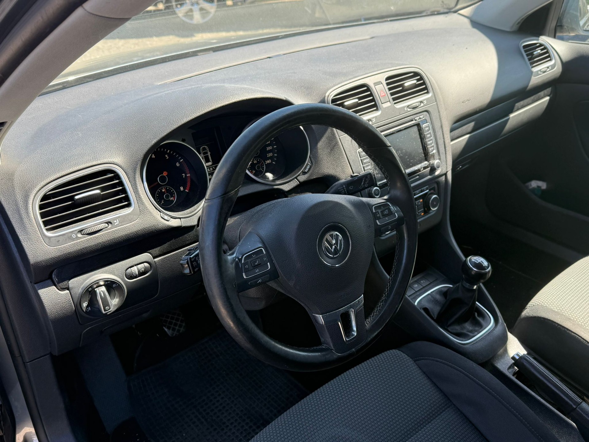 VW Golf Variant 1.2 TSI Comfortline-image-11