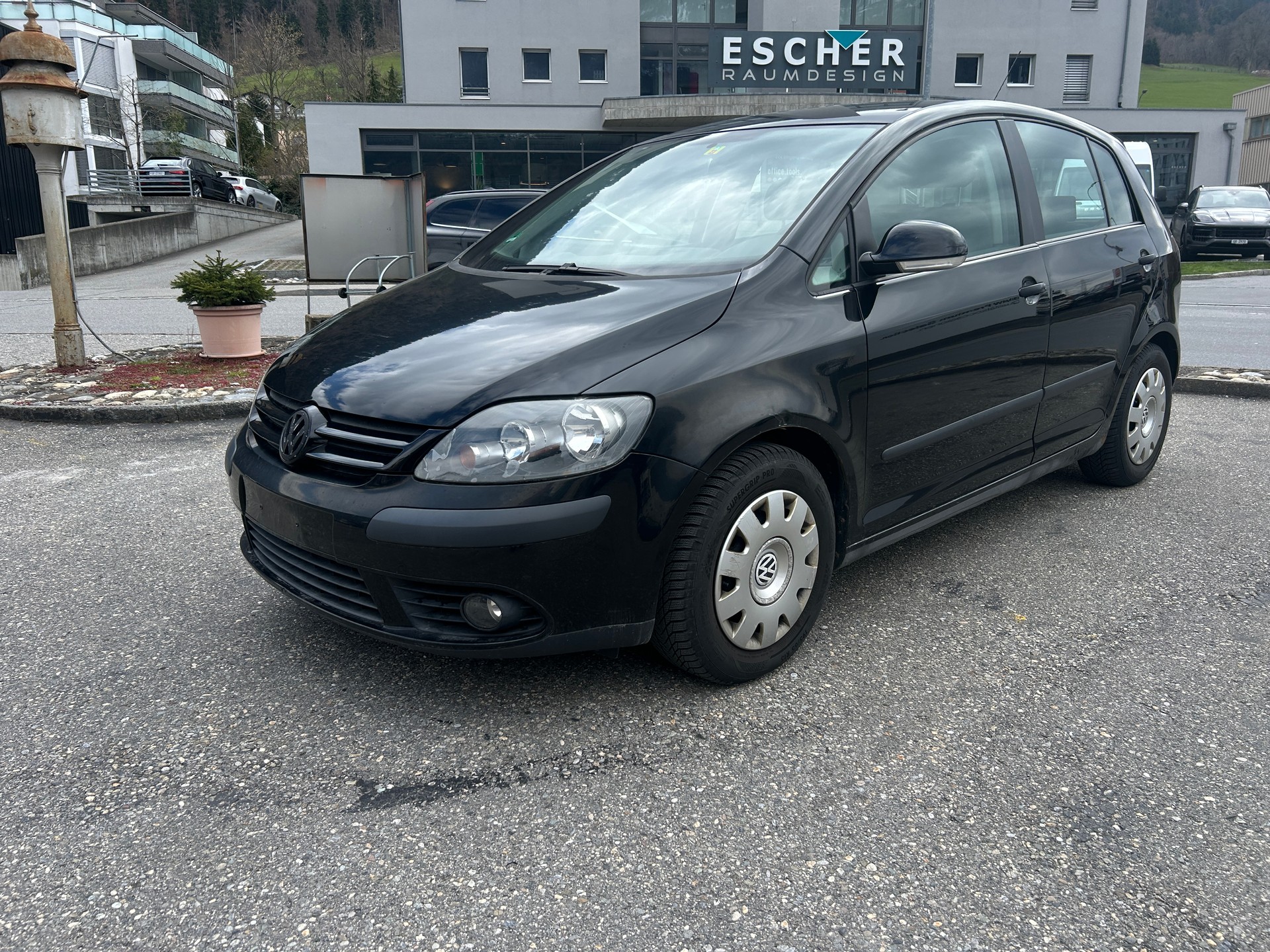 VW Golf Plus 1.6 FSI Trendline-image-1
