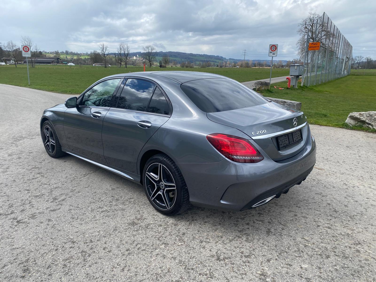 MERCEDES-BENZ C 200 Swiss Star AMG Line 4Matic 9G-Tronic-image-3