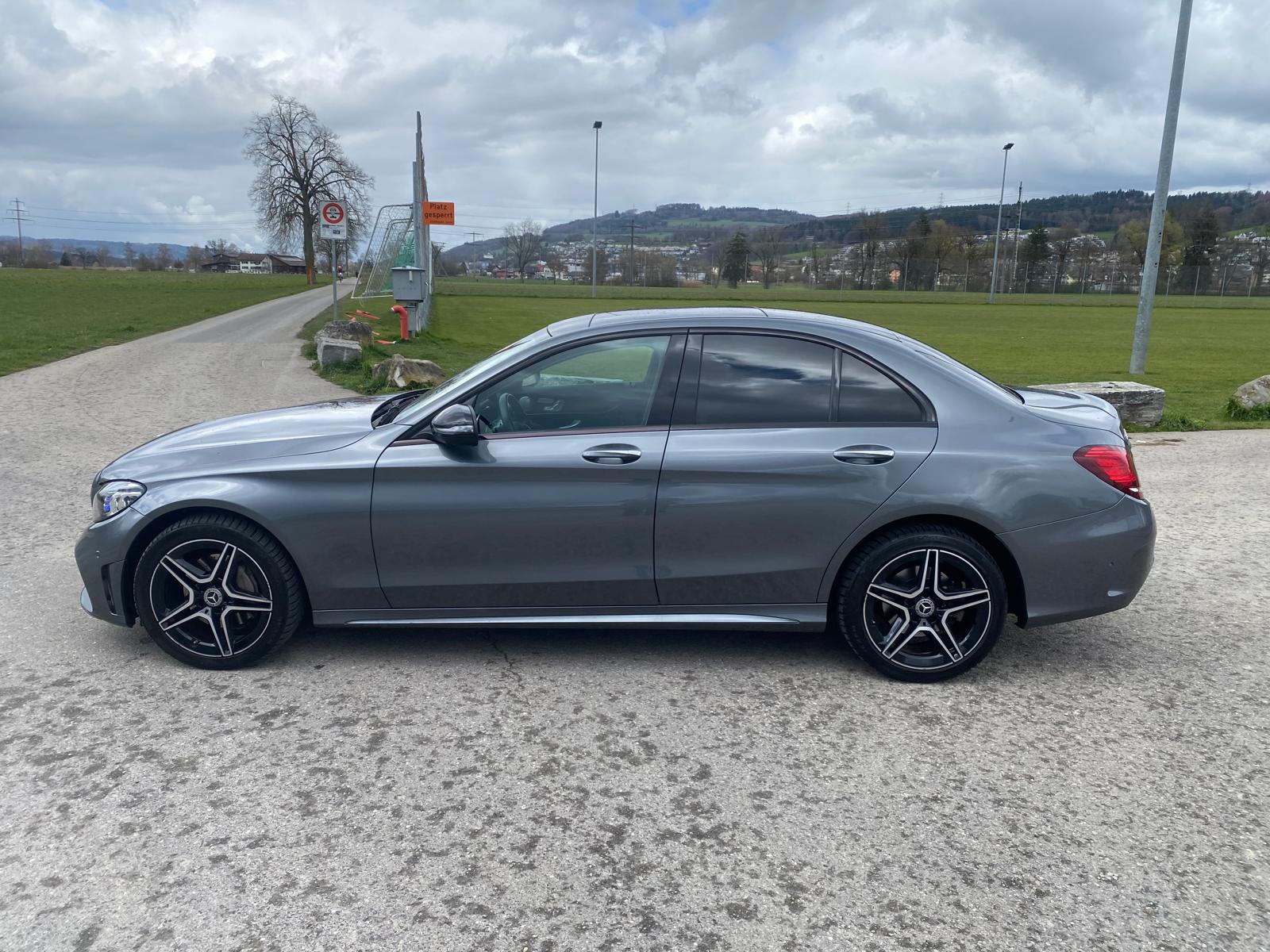 MERCEDES-BENZ C 200 Swiss Star AMG Line 4Matic 9G-Tronic-image-4