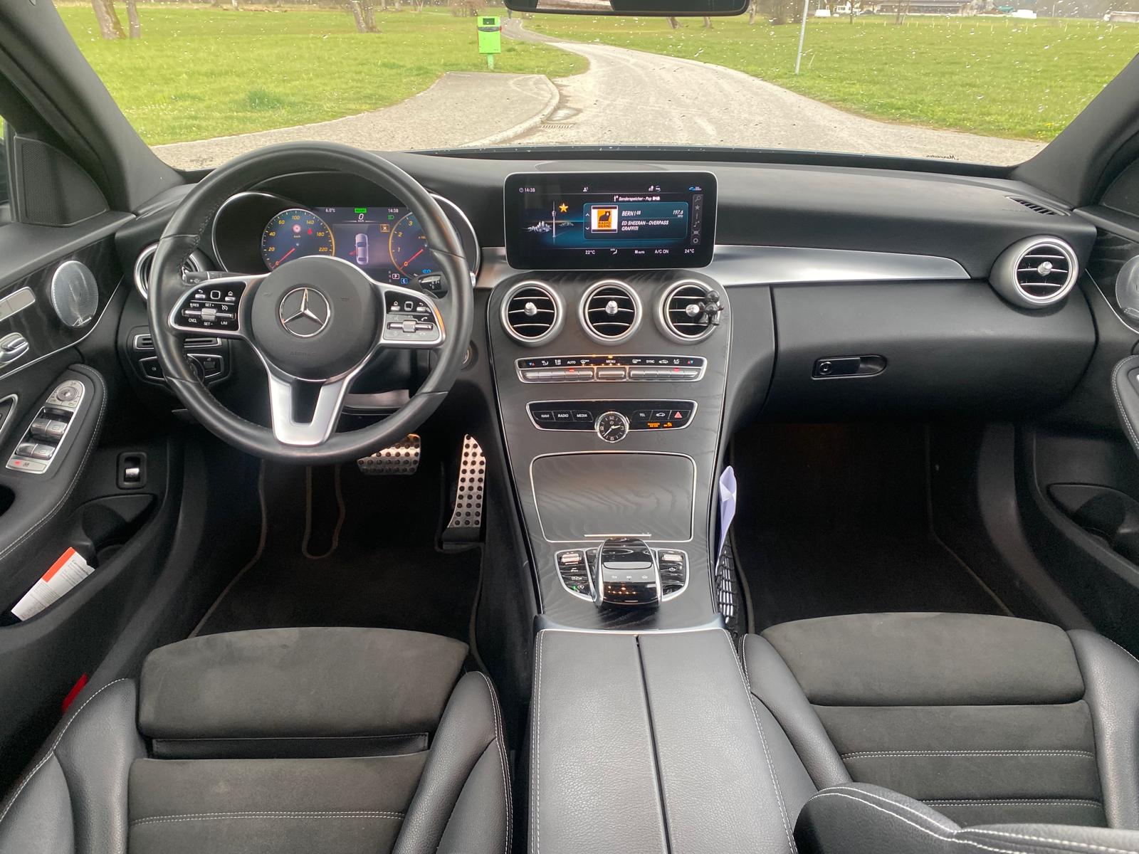 MERCEDES-BENZ C 200 Swiss Star AMG Line 4Matic 9G-Tronic-image-7