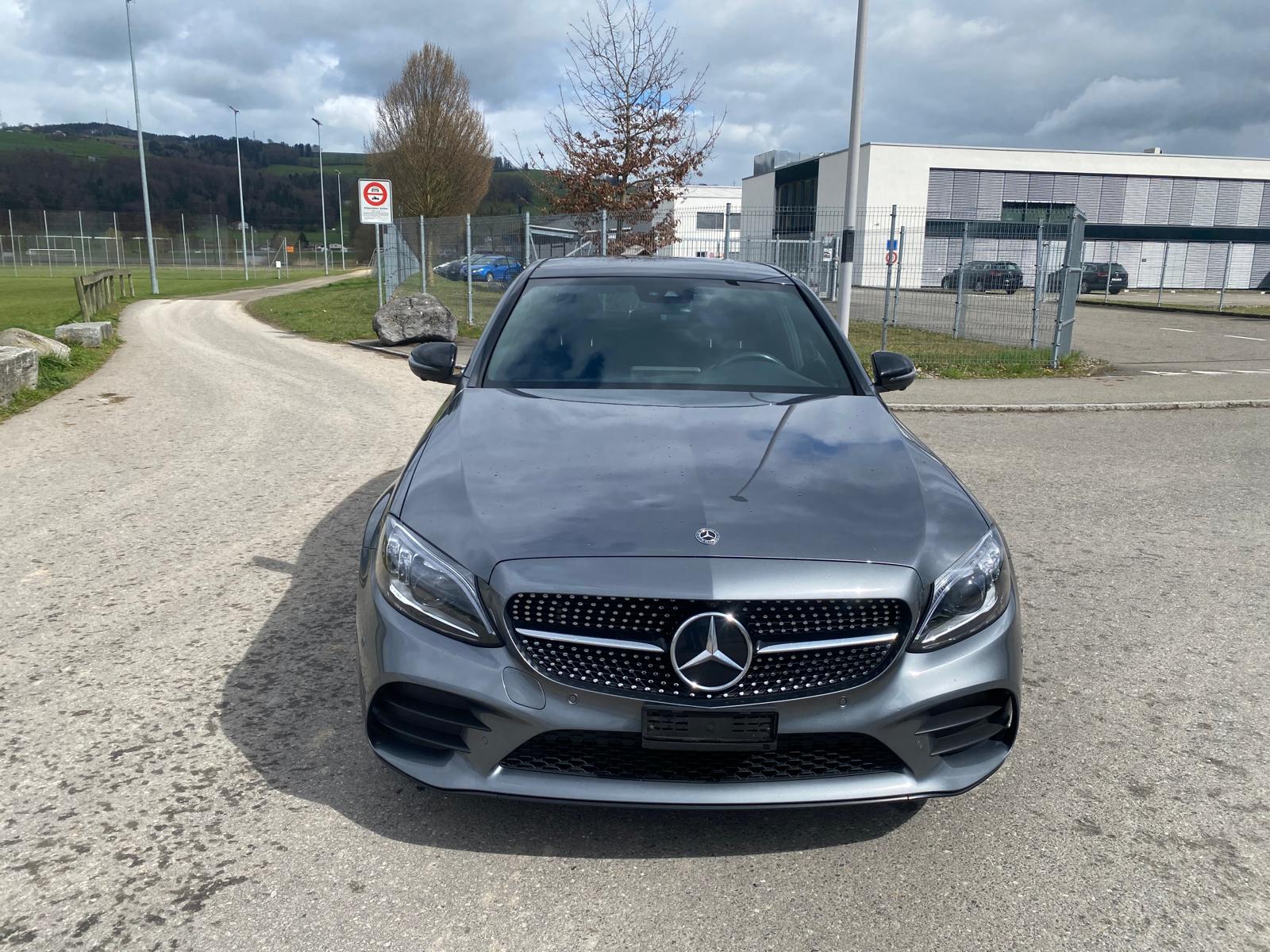 MERCEDES-BENZ C 200 Swiss Star AMG Line 4Matic 9G-Tronic-image-6