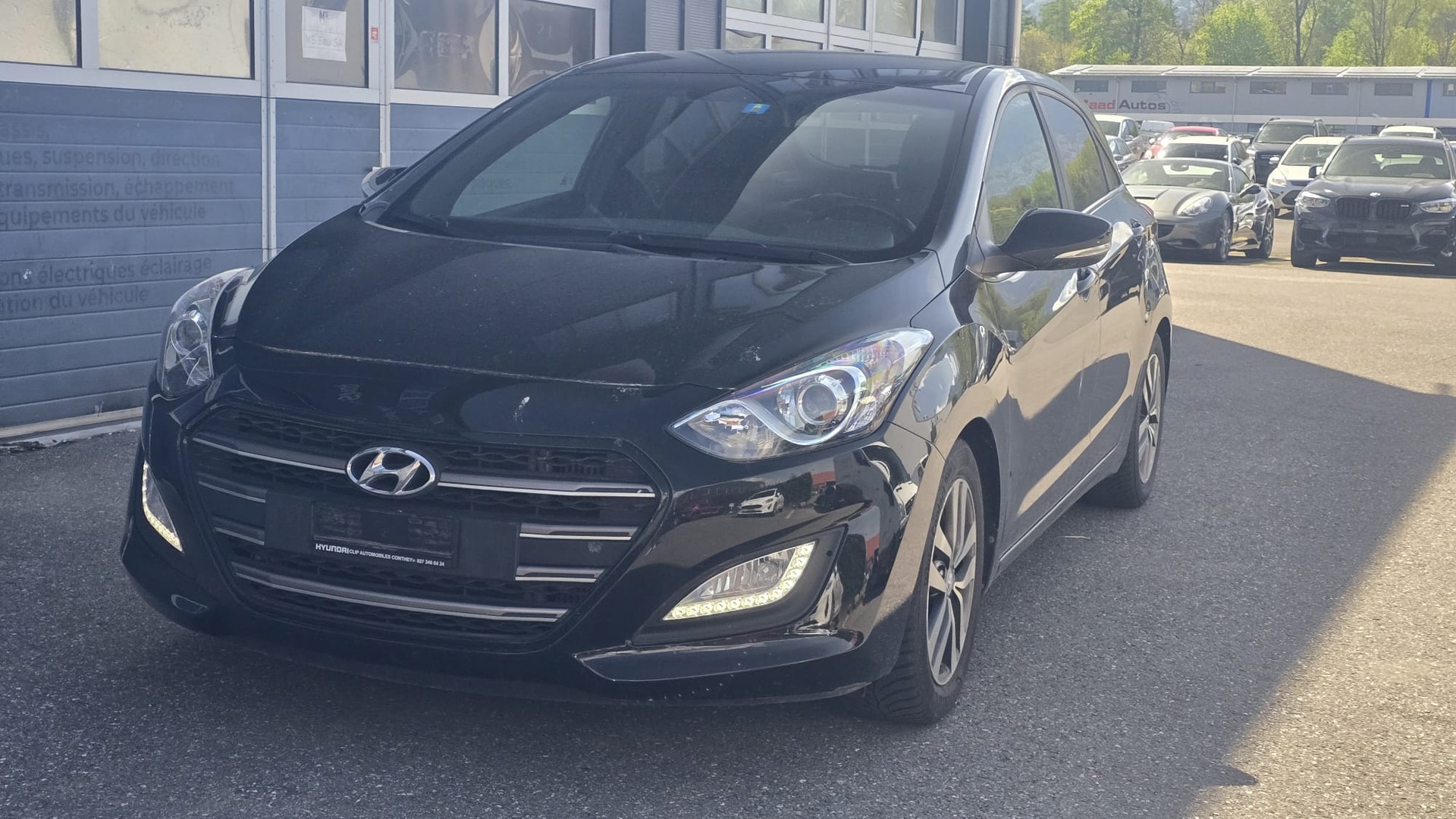 HYUNDAI i30 1.6 CRDi Origo-image-1