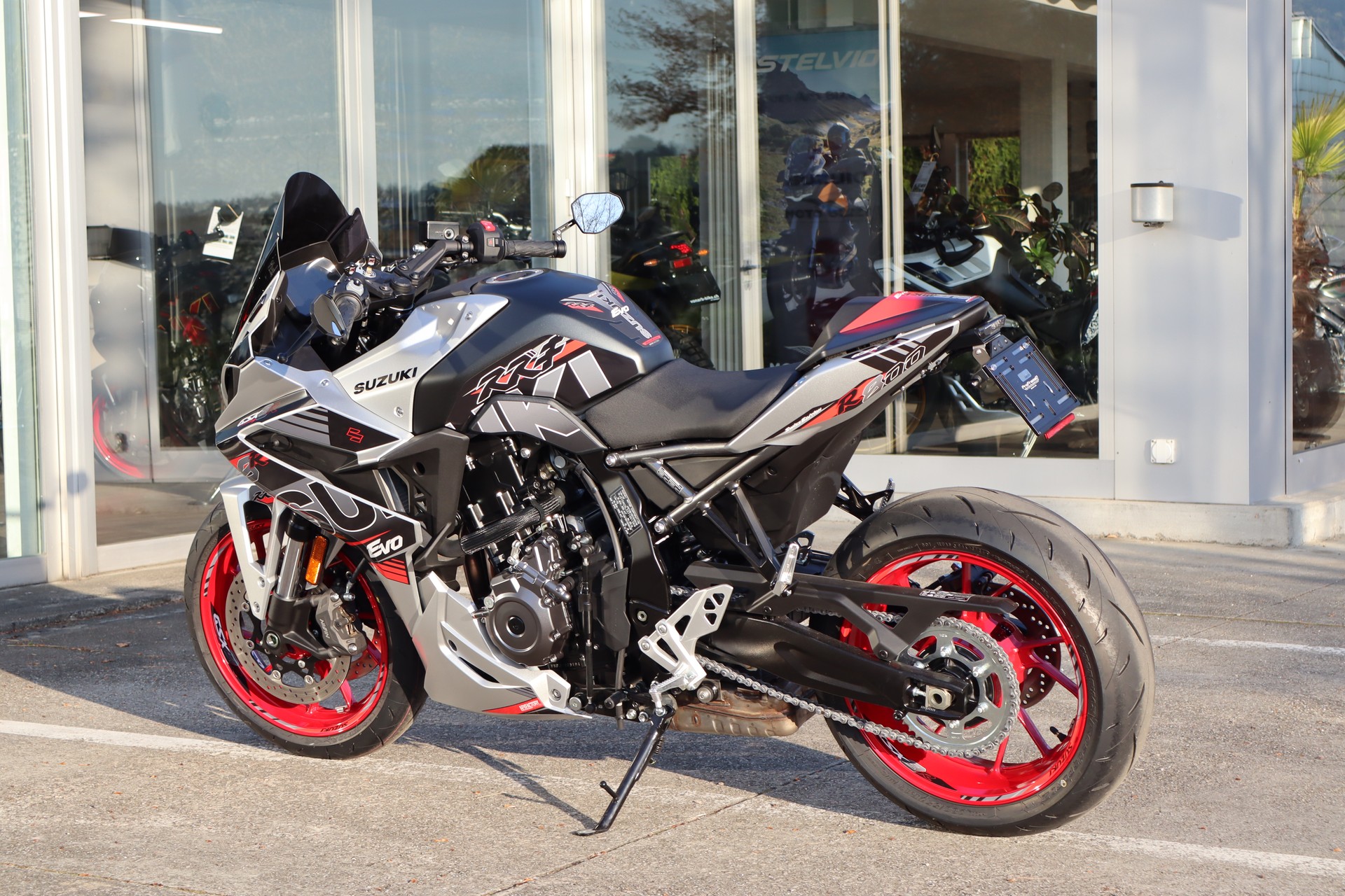 SUZUKI GSX 8 R EVO (35kW) ABS / TCS-image-5