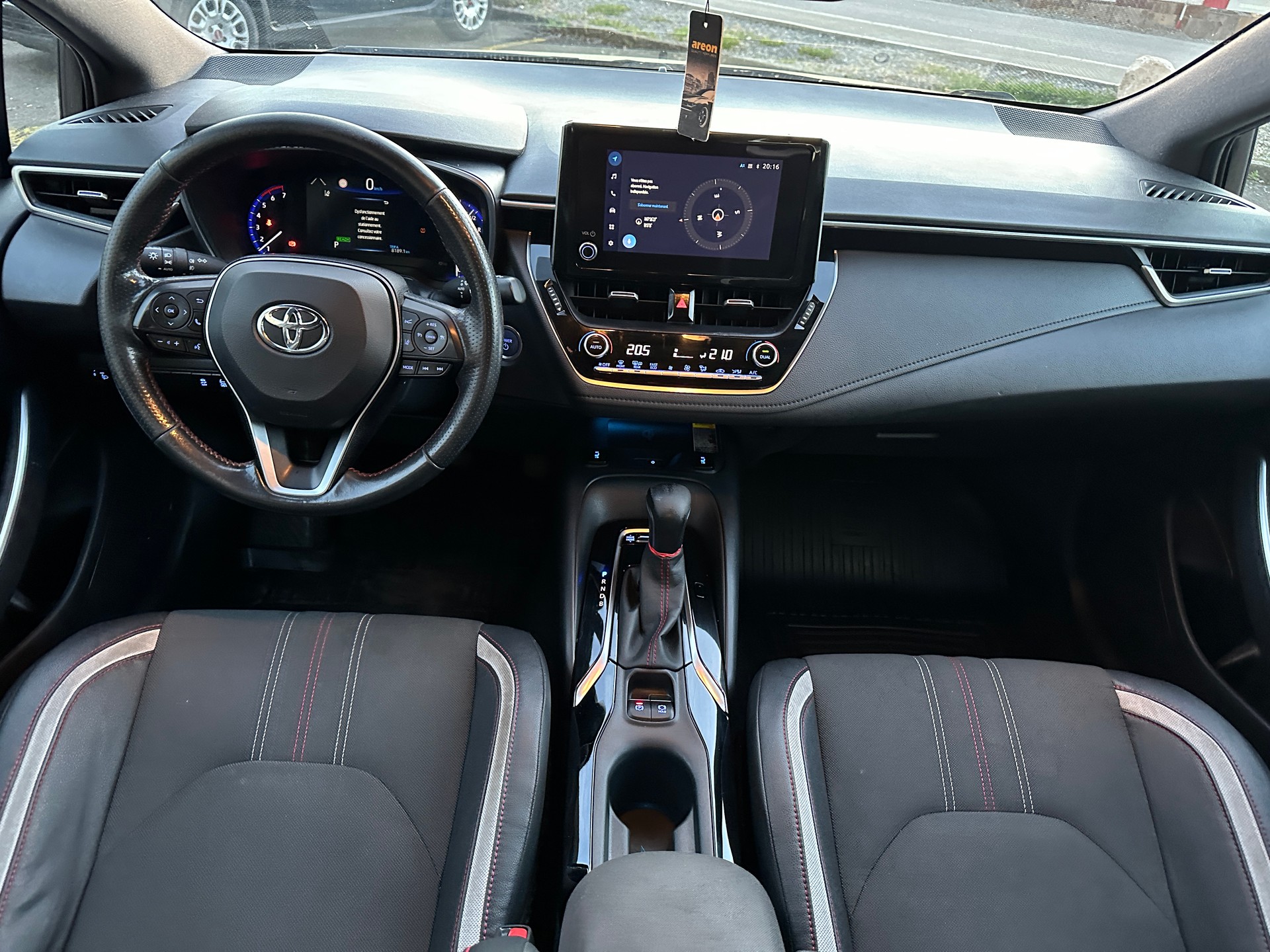 TOYOTA Corolla 1.8 HSD Trend e-CVT-image-9
