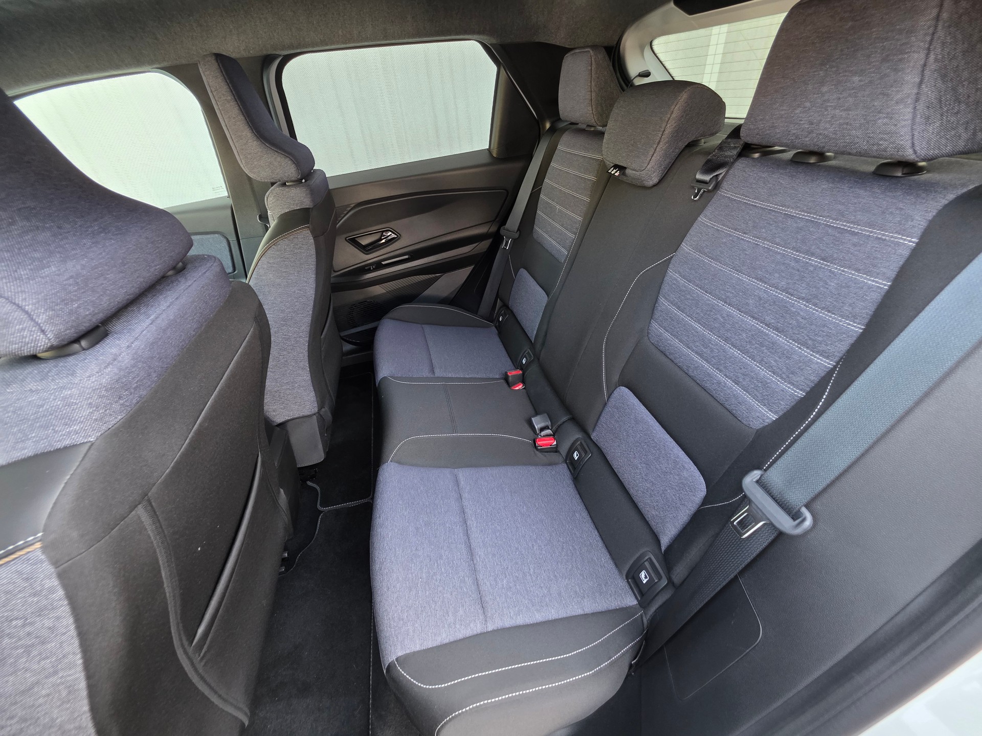 RENAULT R5 E-Tech Comfort Range 52 kWh Techno-image-4