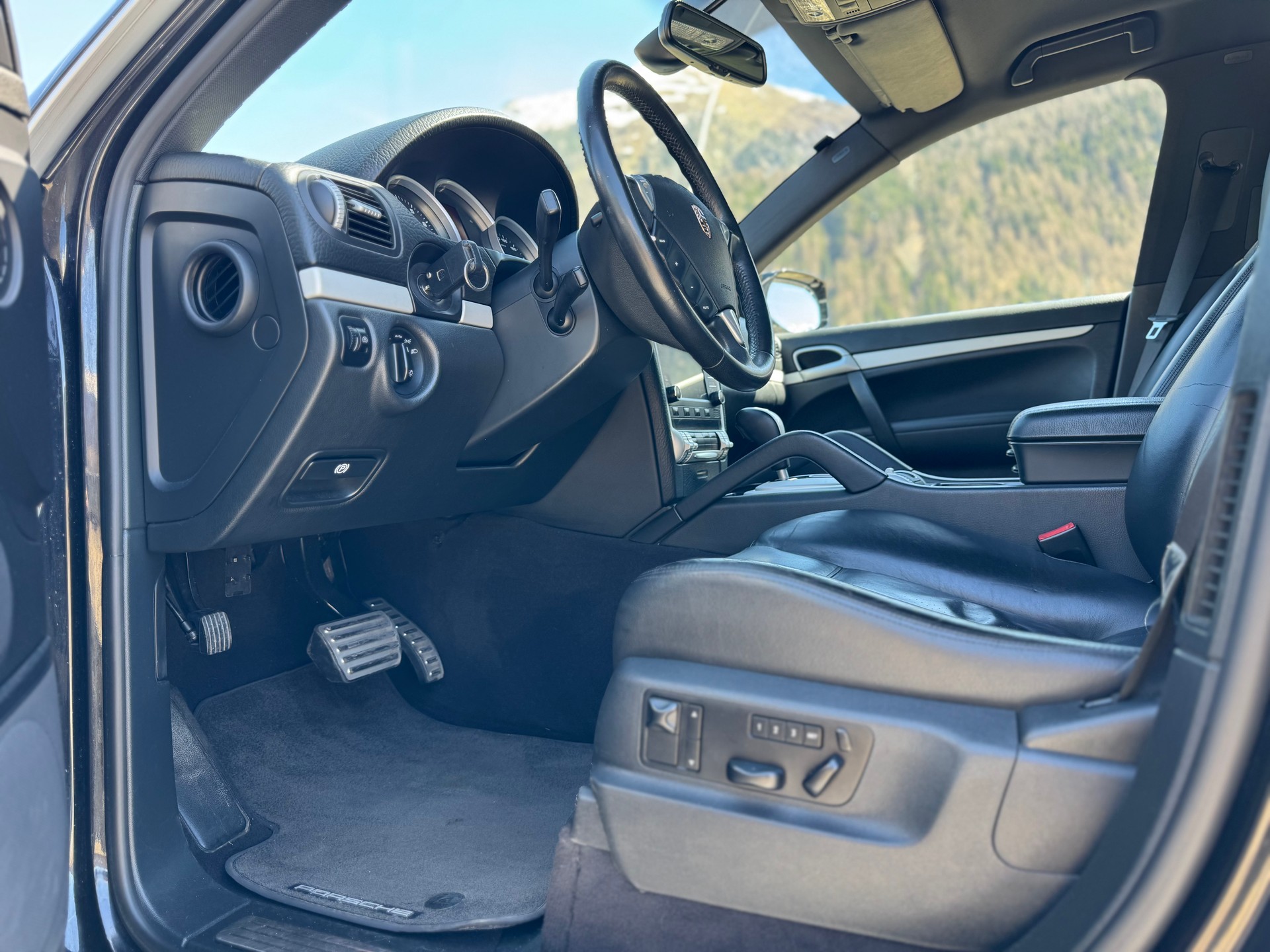 PORSCHE Cayenne S (957)-image-8