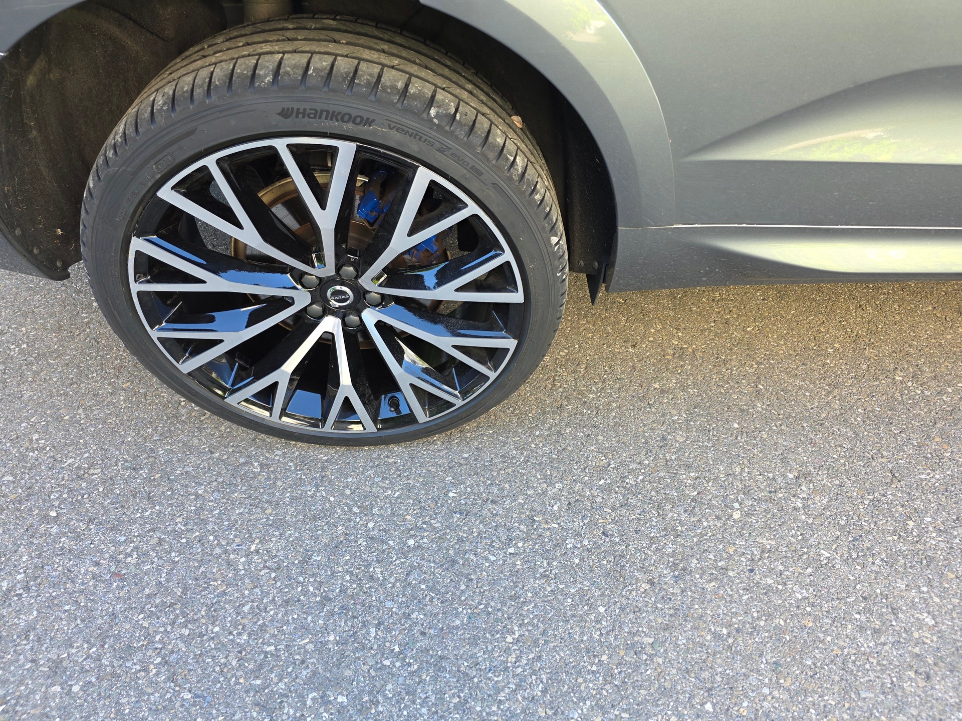 VOLVO XC60 T8 eAWD R-Design Geartronic-image-15