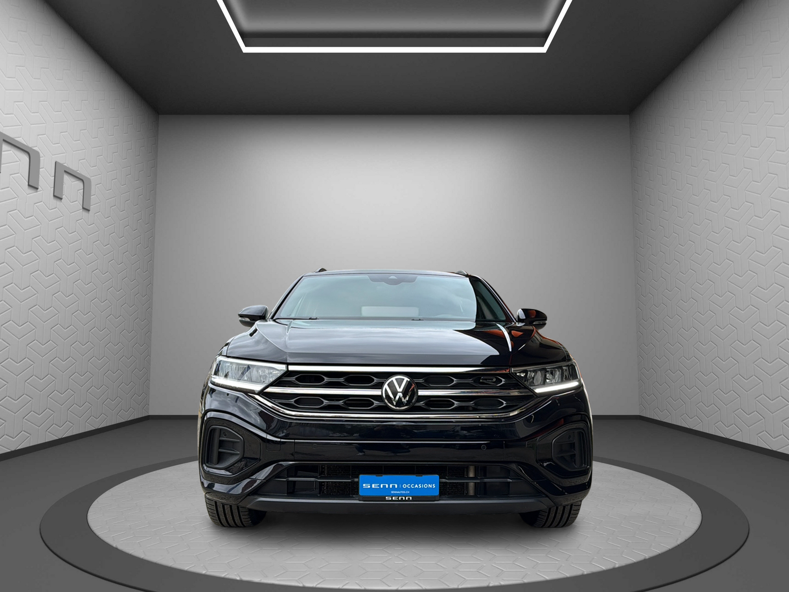 VW T-Roc 2.0 TSI R-Line DSG 4Motion-image-1